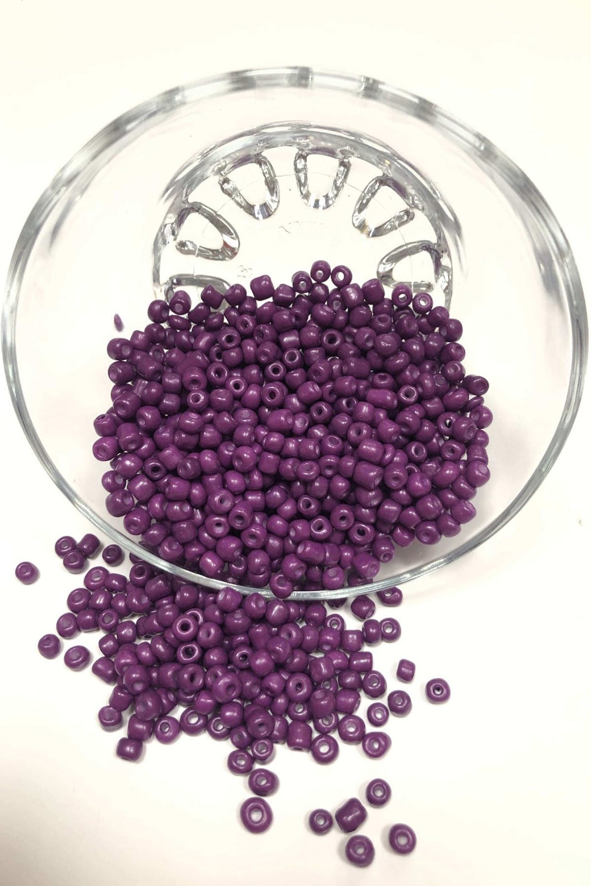 Lavanta Rengi Kum Boncuk Orta Boy 4 mm 50 gr