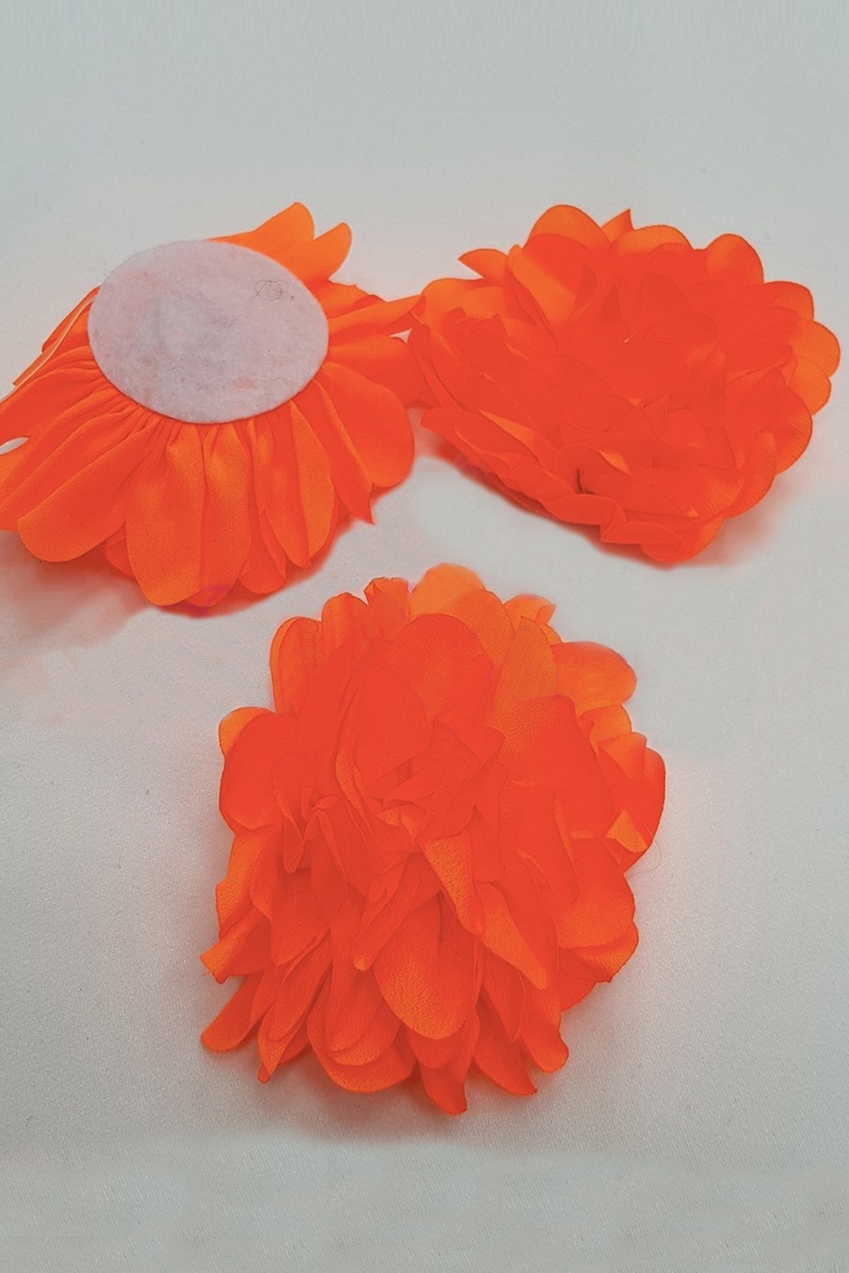 Neon Turuncu Şifon Çiçek 9 cm