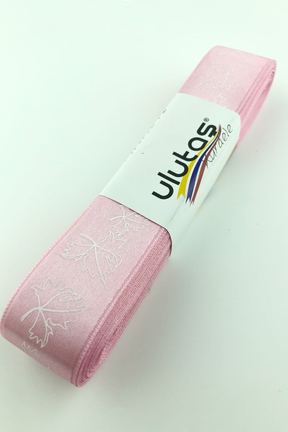 Pembe Beyaz Yaprak Baskılı Saten Kurdele 2,5 cm