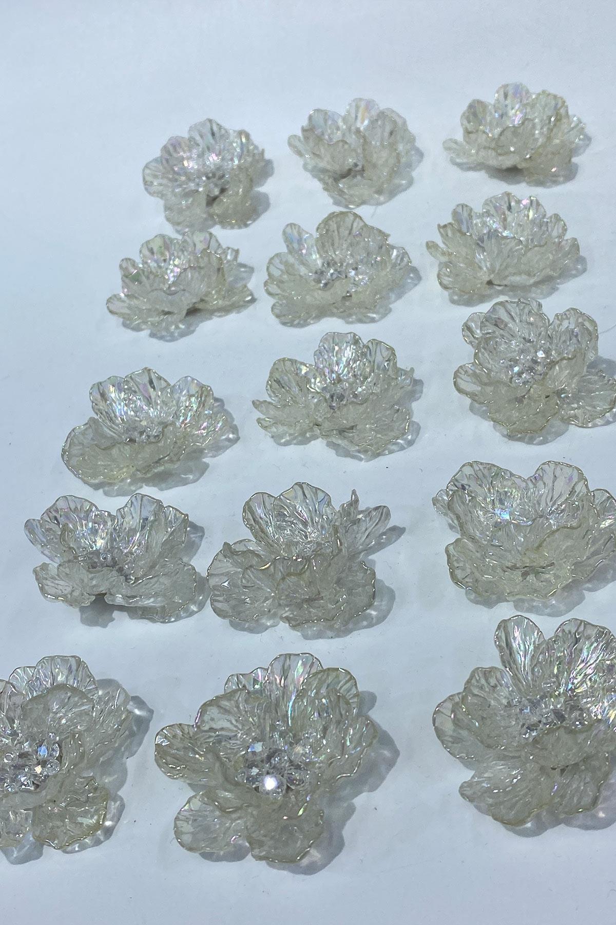 Sedef Yapraklı Kristal Boncuklu İncili Broş
