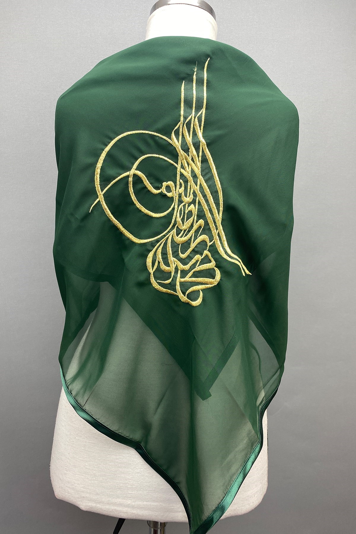 Tuğralı Nakış İşlemeli Biyeli Damat Duvak Örtüsü