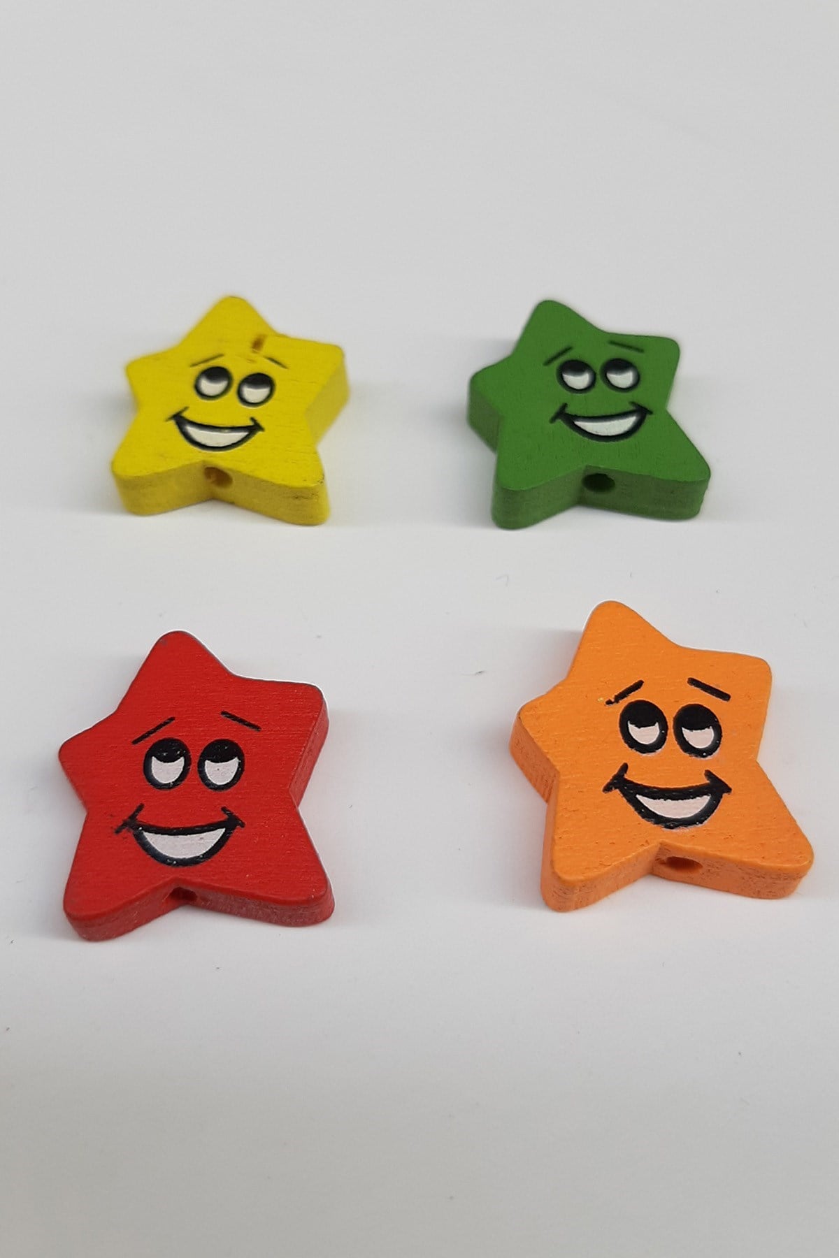 Yıldız Emoji Desenli Renkli Ahşap Boncuk