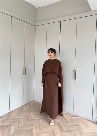 elbs-1174H&R ButikNehir Pelerinli Elbise Kahverengi