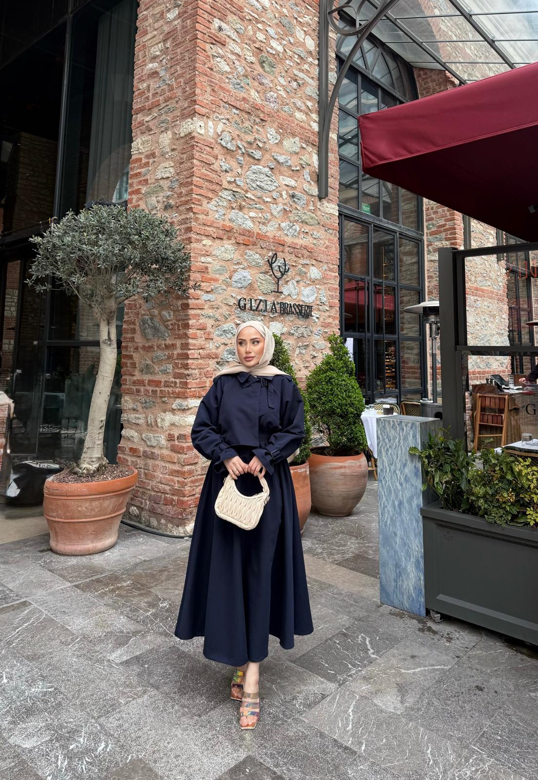 elbs-1616H&R ButikHallab Keten Etekli Takım Lacivert