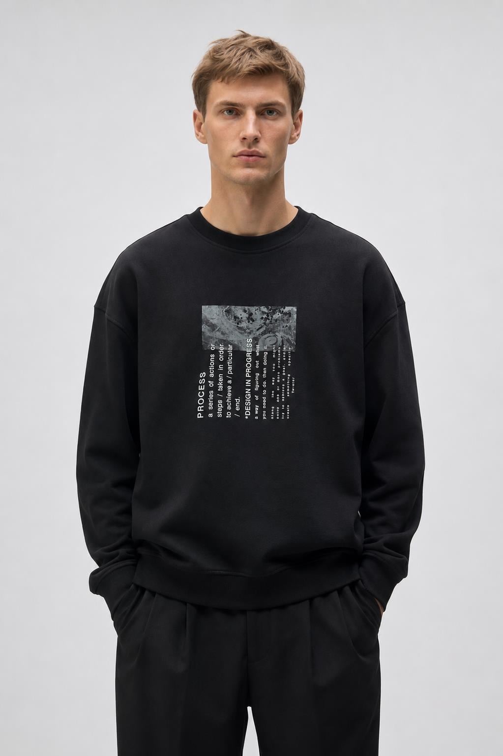 Önü Baskılı Sweatshirt