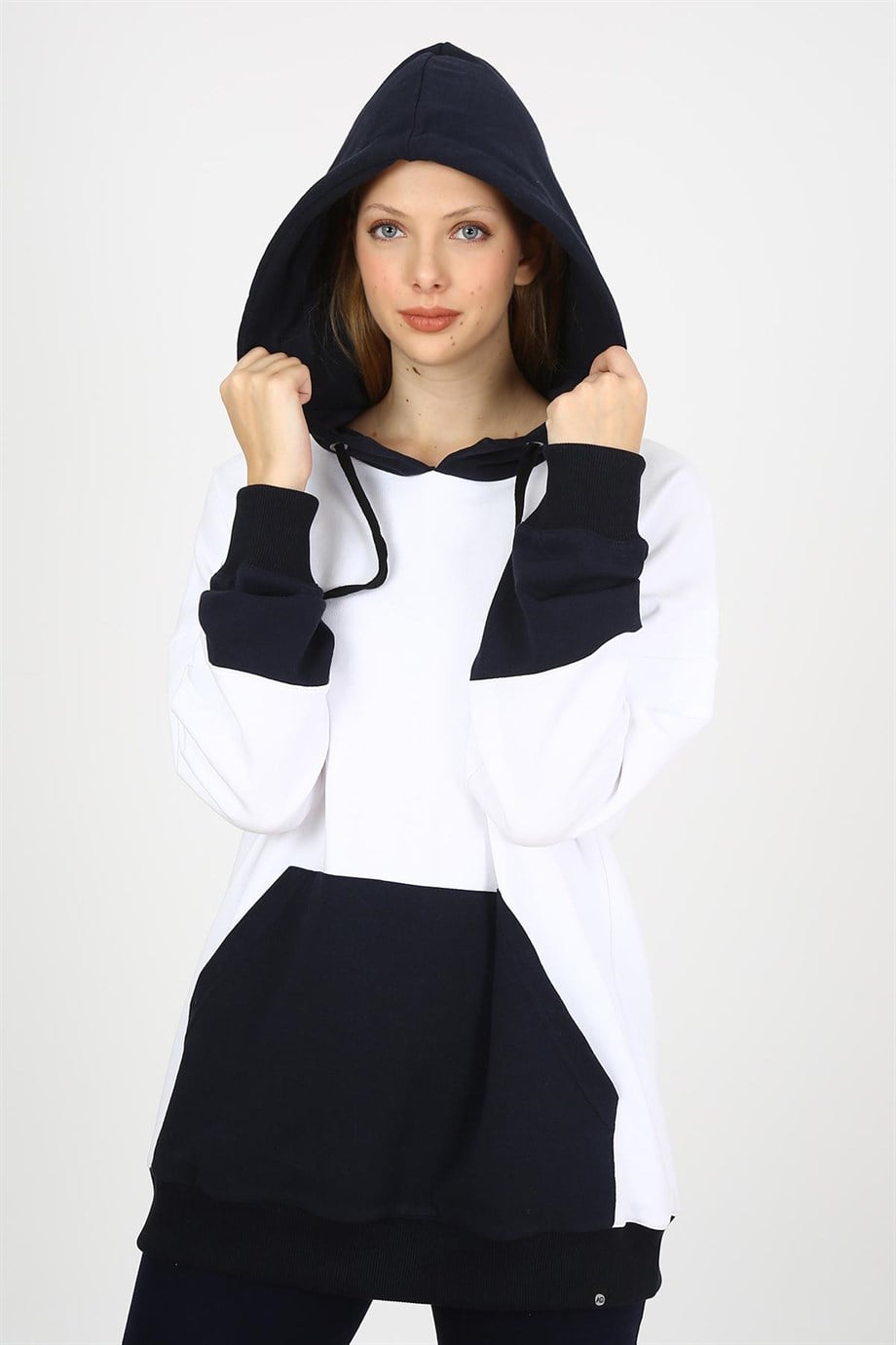 ALEXANDERGARDI KANGURU CEPLİ OVERSİZE SWEATSHİRT (UN-550801)