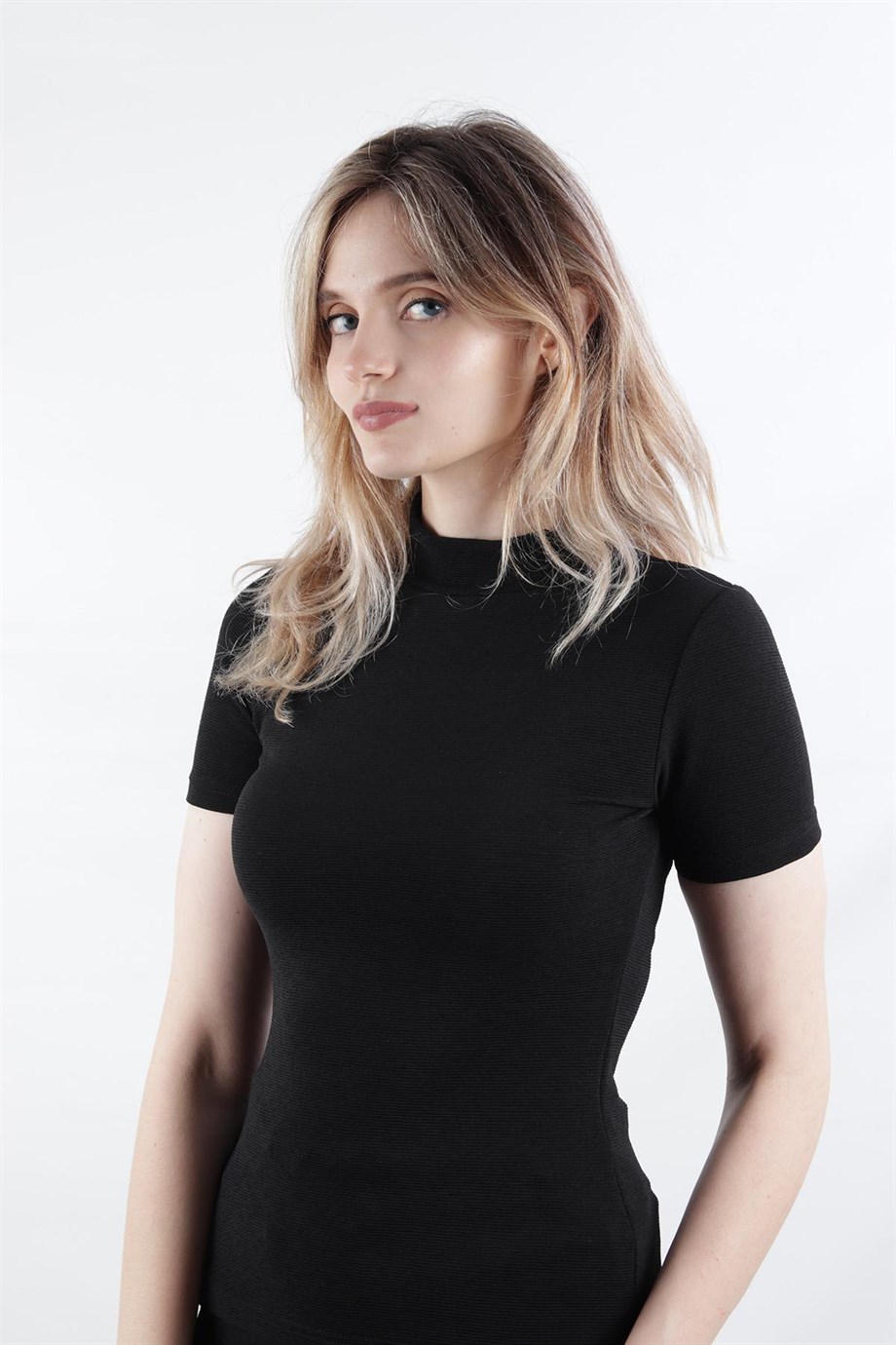 ALEXANDERGARDI YÜKSEK YAKA T-SHIRT (B20-35911)