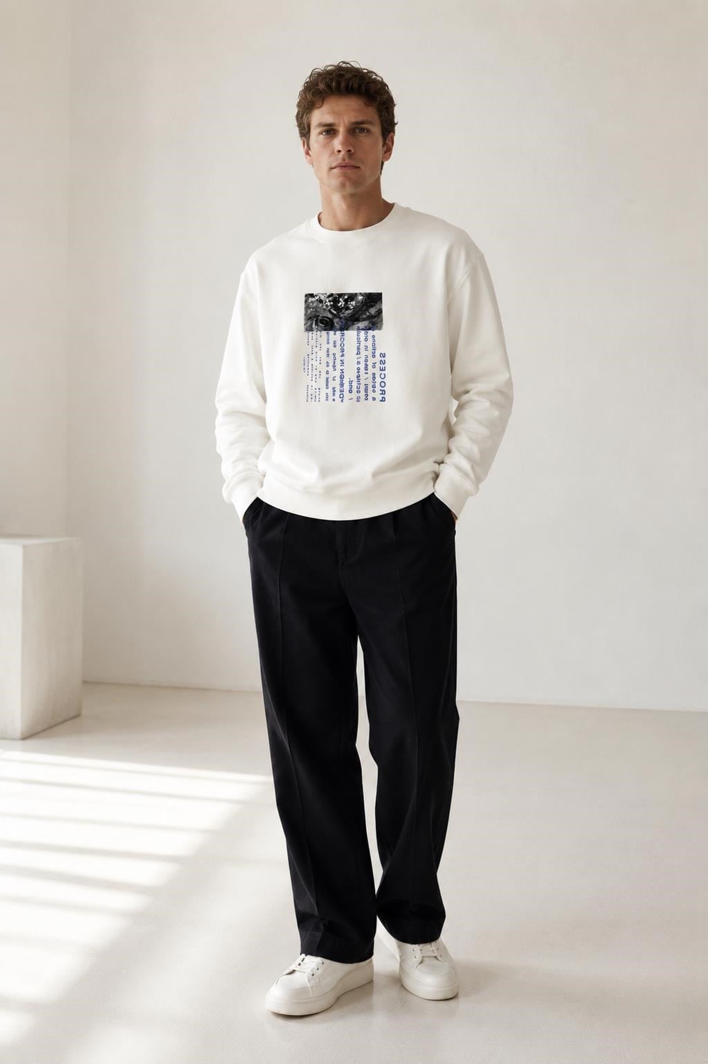 Önü Baskılı Sweatshirt