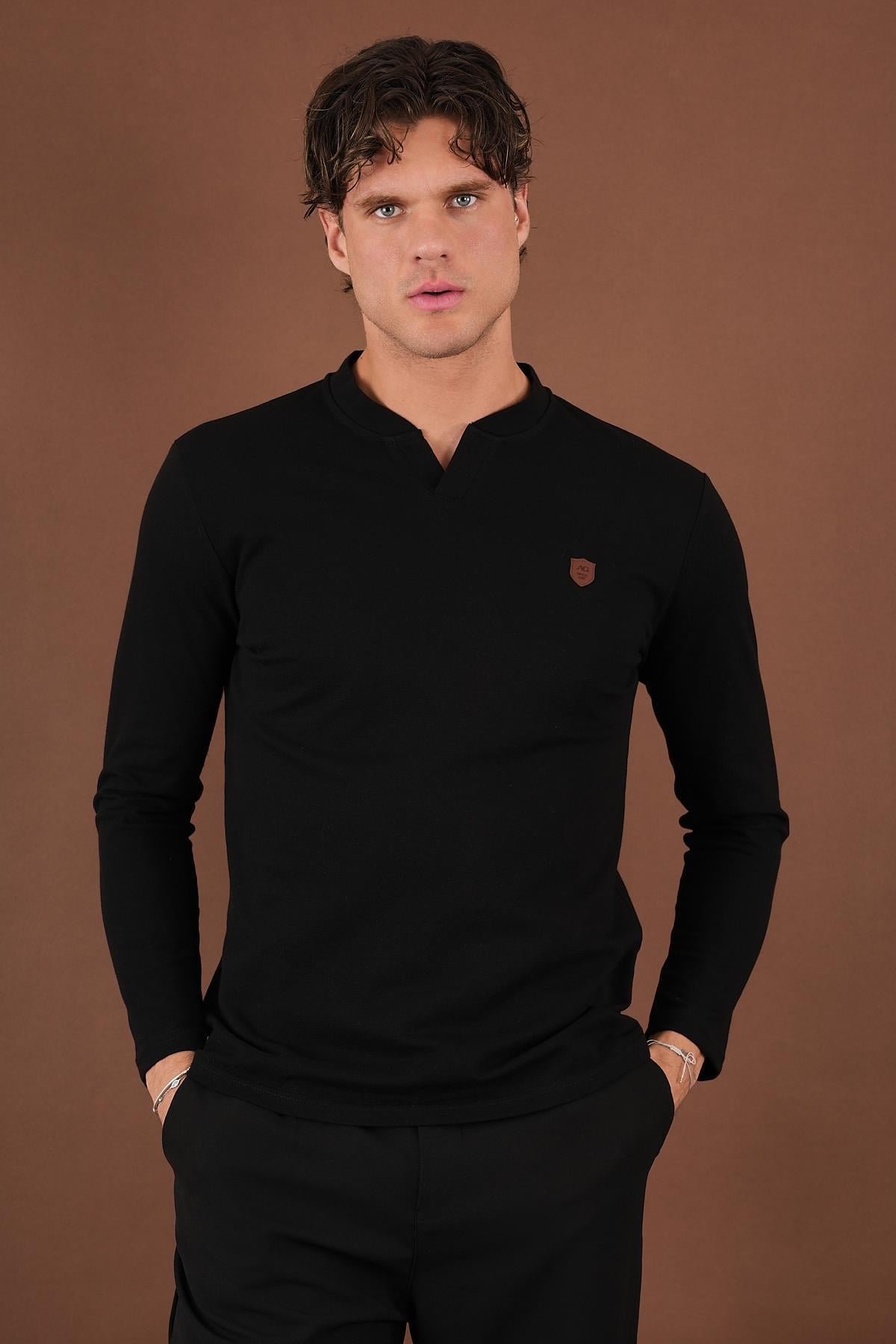 Patlı Yaka Uzun Kollu T-Shirt