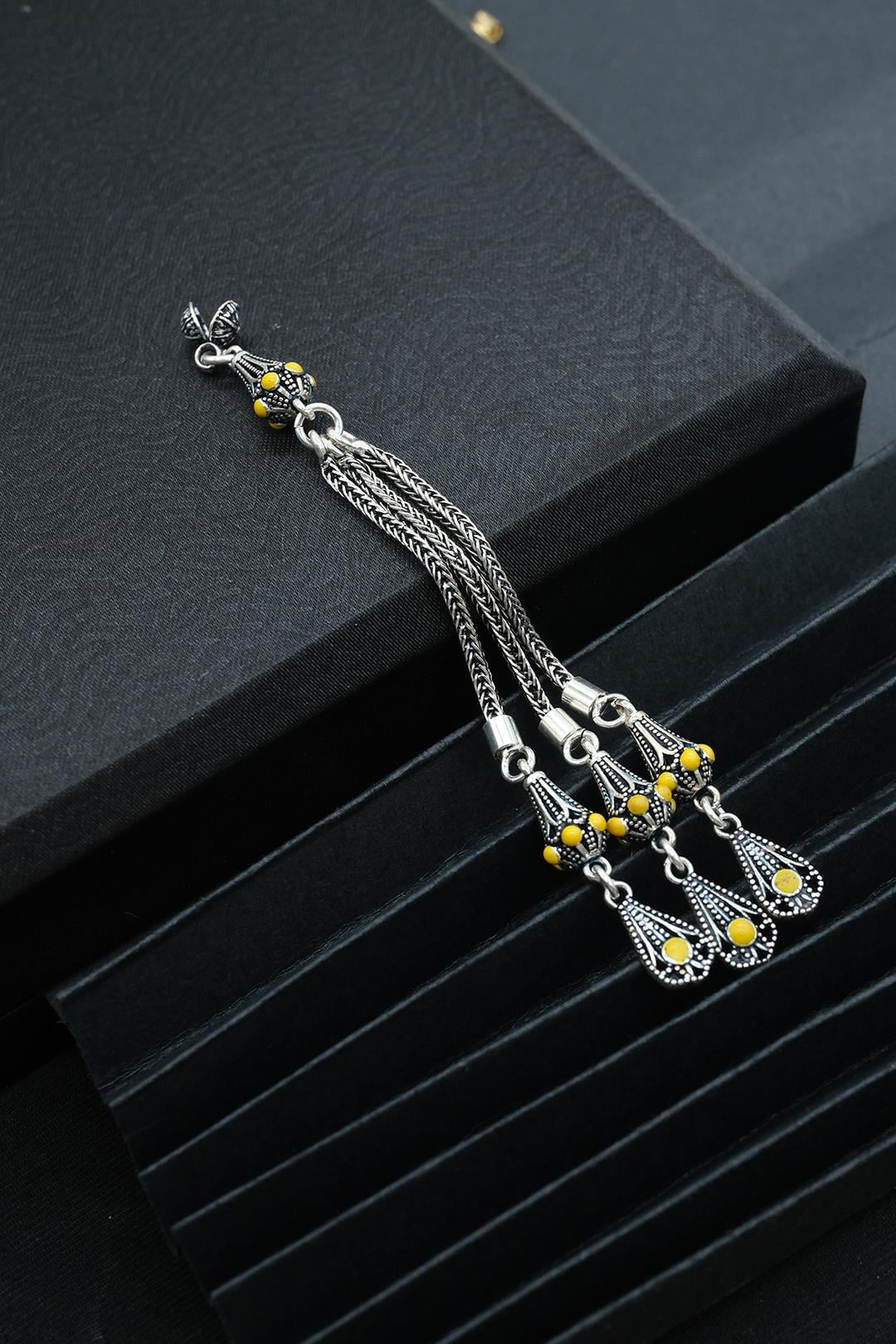3'Lü Yellow Enamel Handcrafted Silver Tassel
