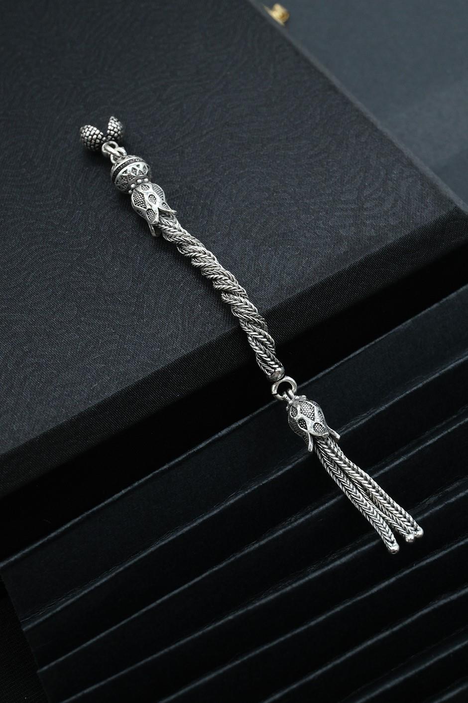 Tulip Motif Silver Tassel