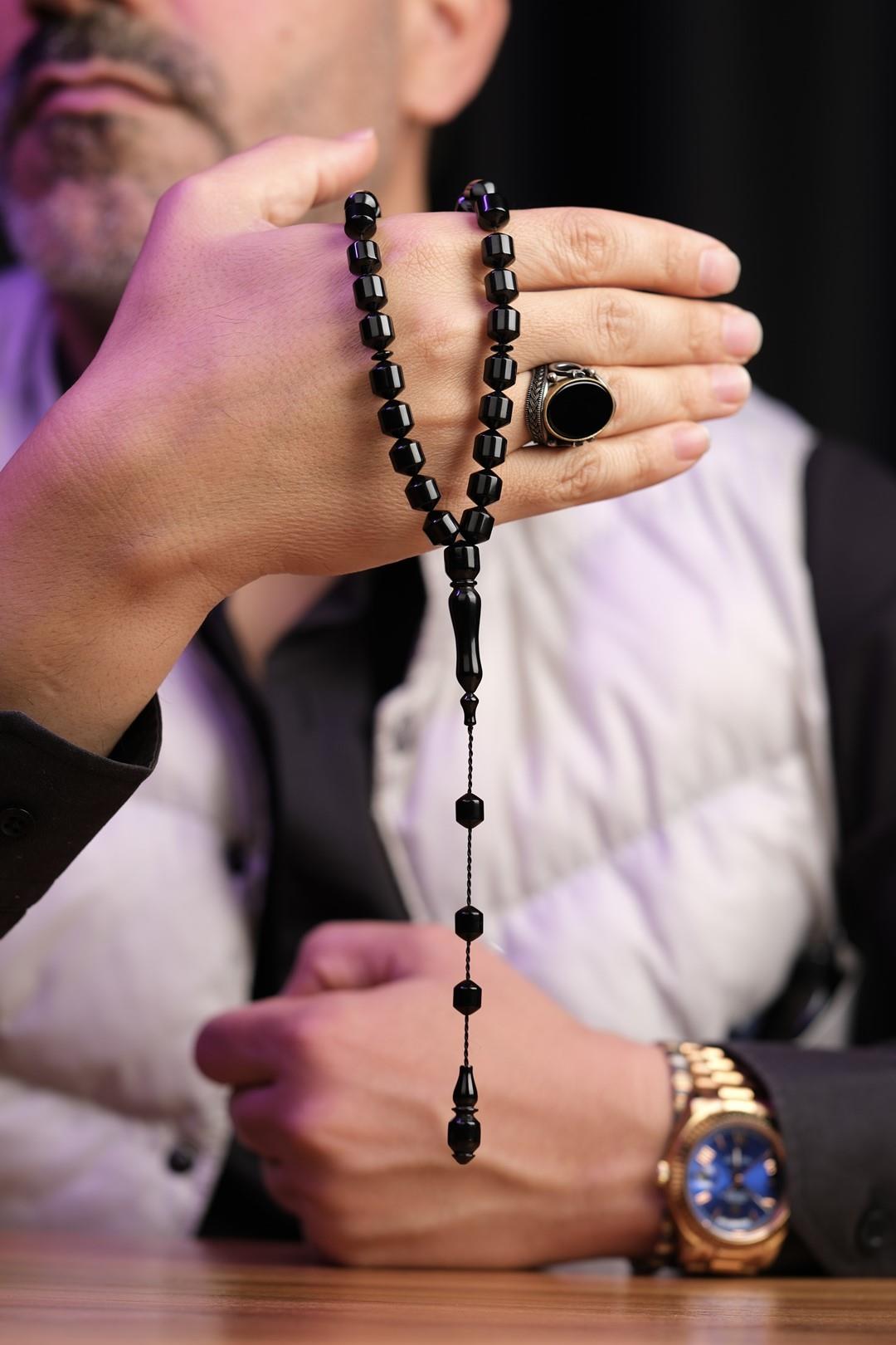 Sadeliğin Şıklığı with Usta Work Erzurum Oltu Prayer Beads