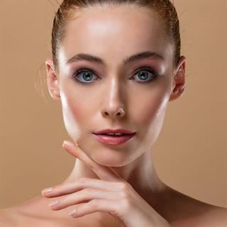 BioNike Defence B-Lucent Skin Evening Concentrate 30 ml