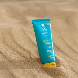 BioNike Defence Sun Spf30 Mineral Cream 100ml