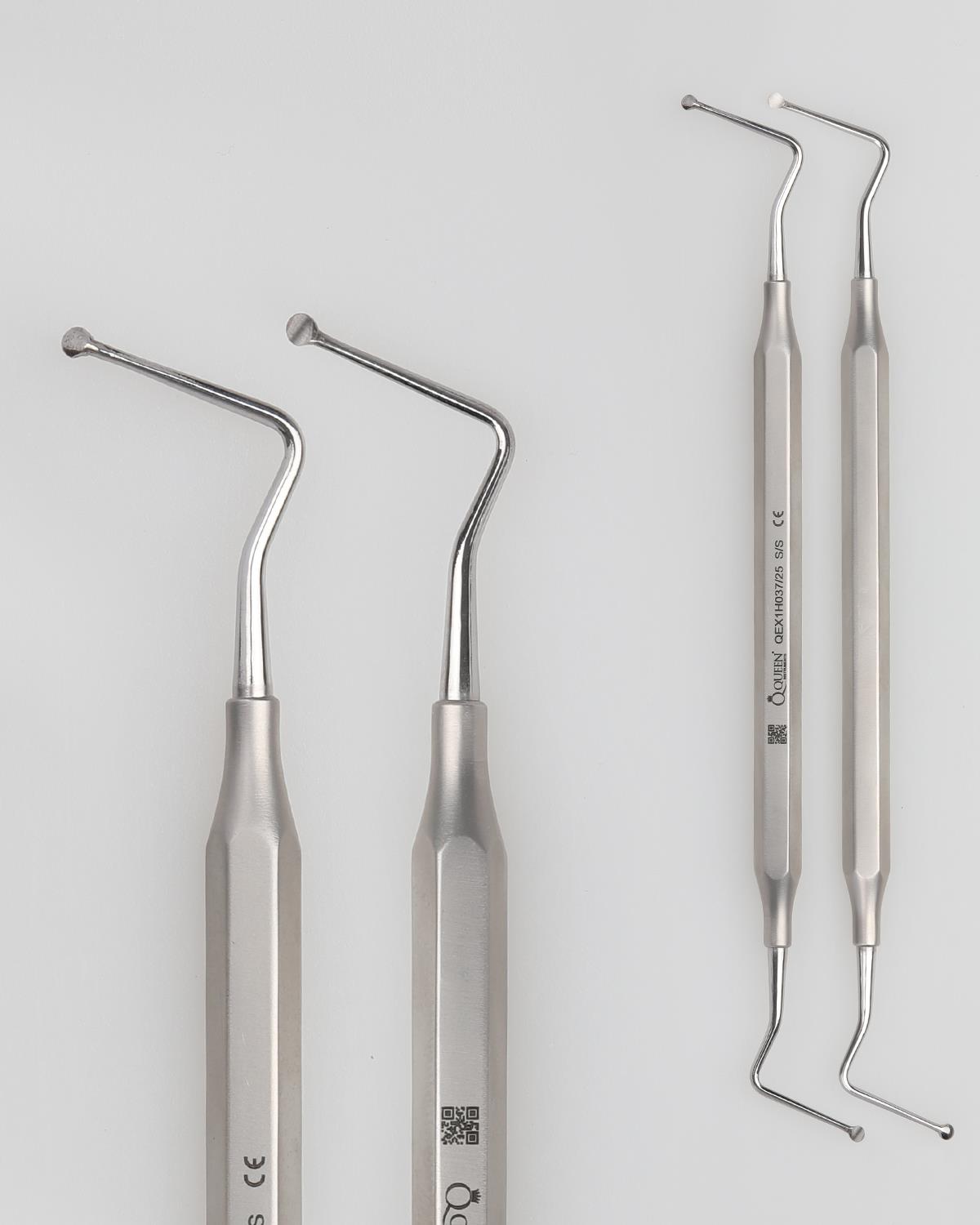 Queen  Ekskavatör fig- 2 18cm - QEX1H037