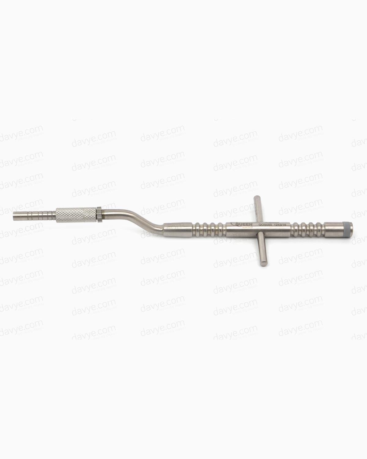 Queen  İç Bükey L Bayonet Osteotom 4 8mm 17cm - QOS055