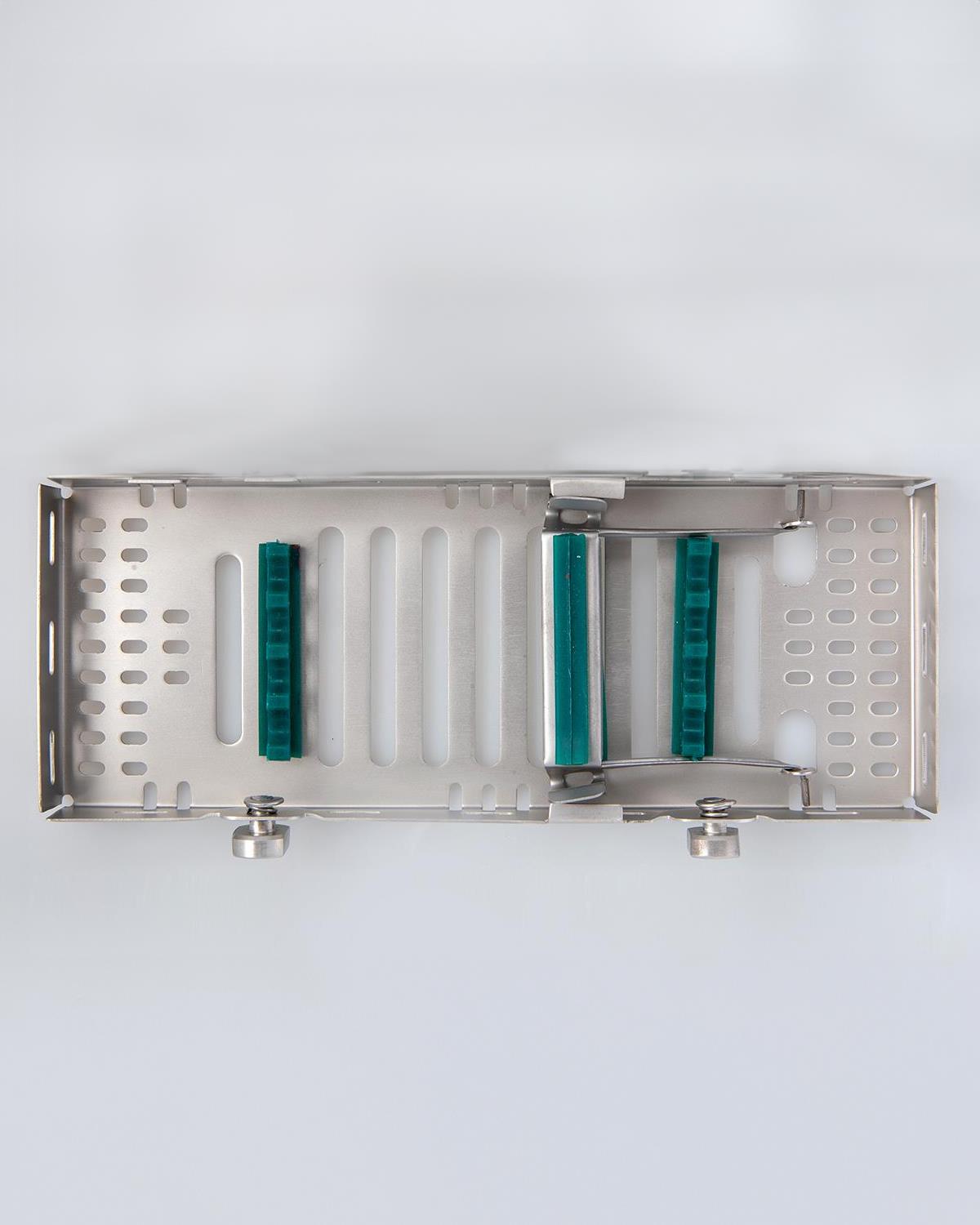 Silikon Tutamaçlı Sterilizasyon Kaseti 9cm/20cm/2.5cm 4 Aletlik