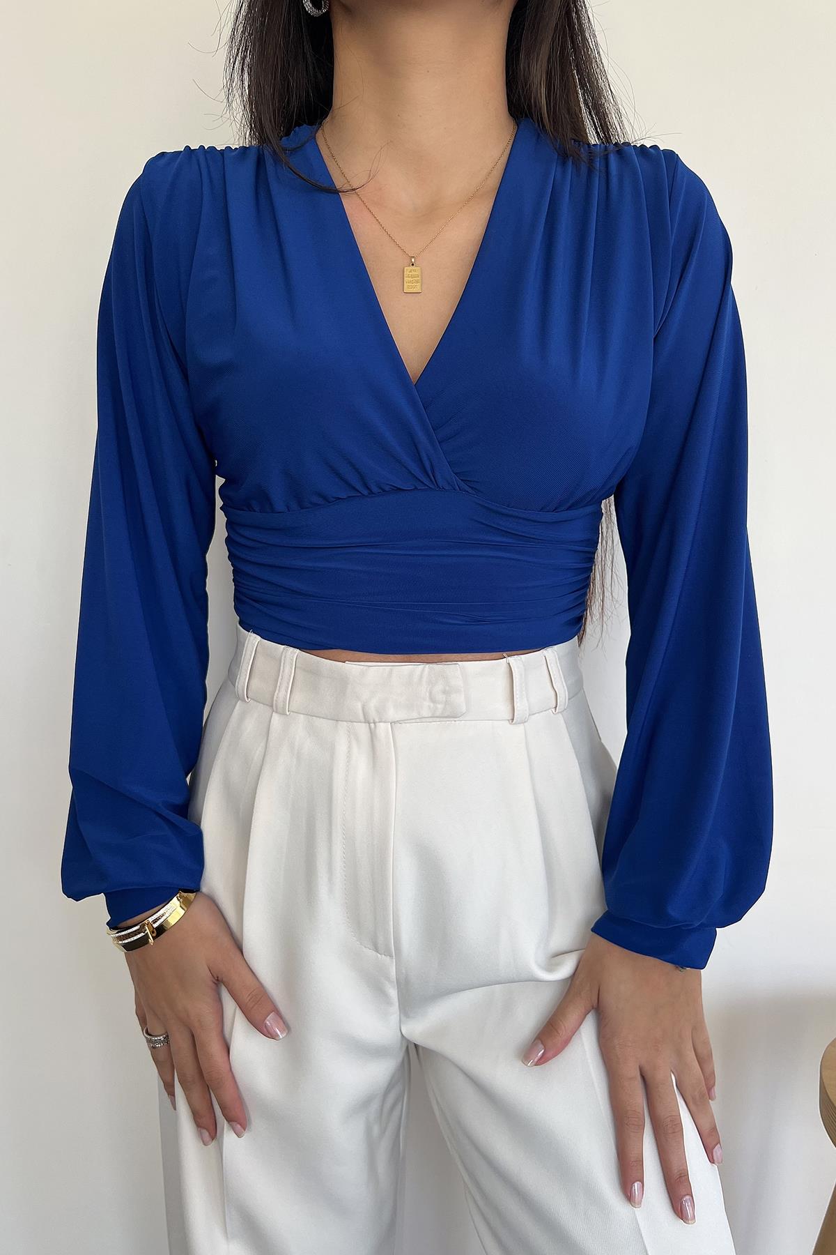 OMUZDAN BÜZGÜLÜ CROP BLUZ SAKS