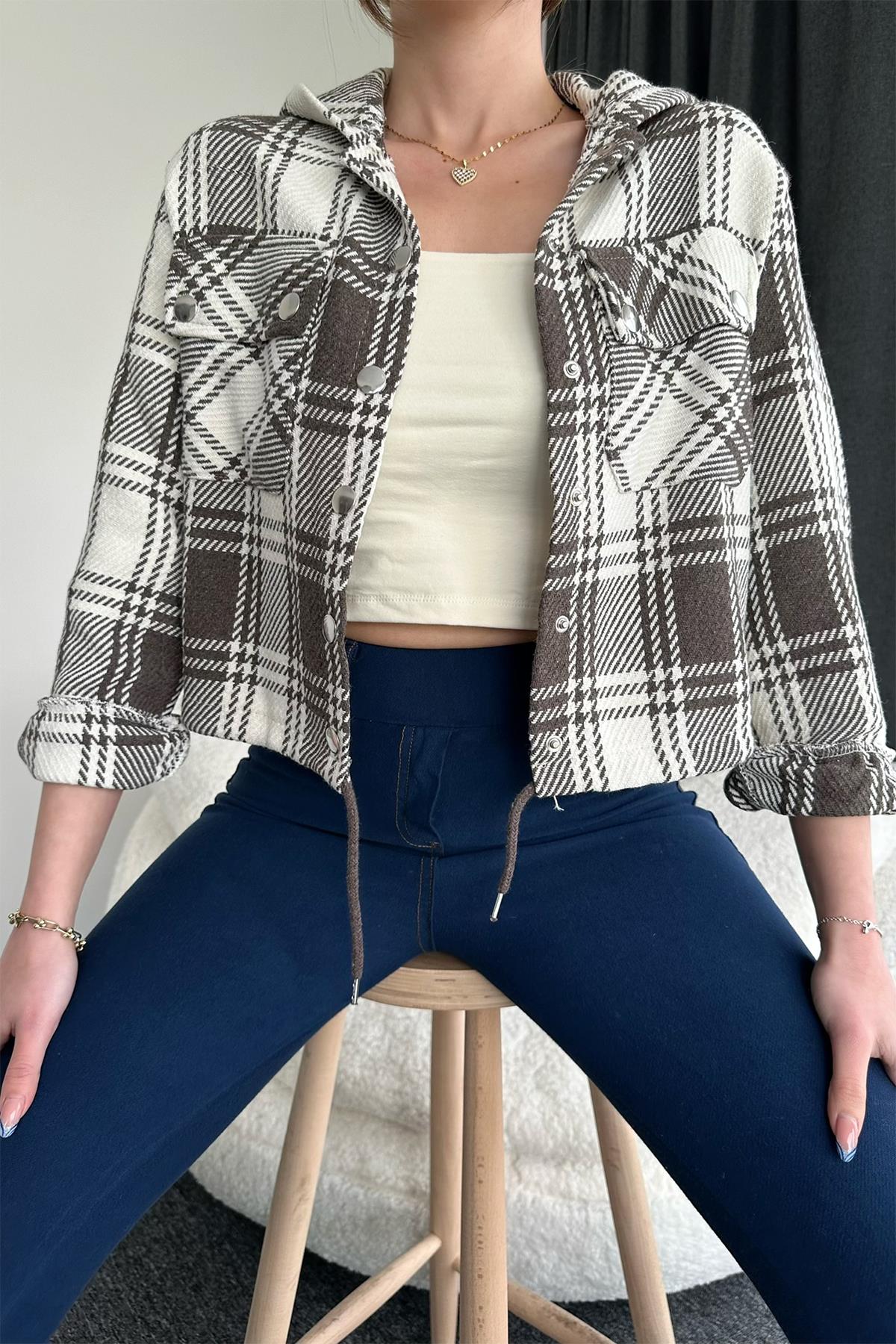 سترة مقنعين