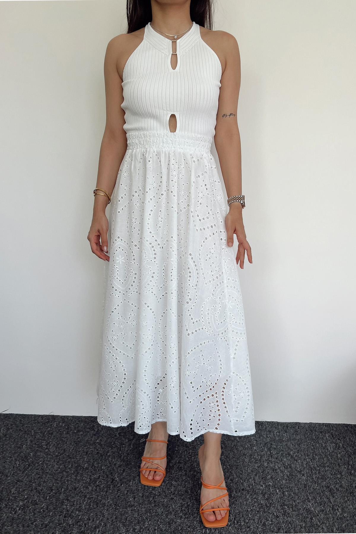 MAXI SIZE BRODE SKIRT