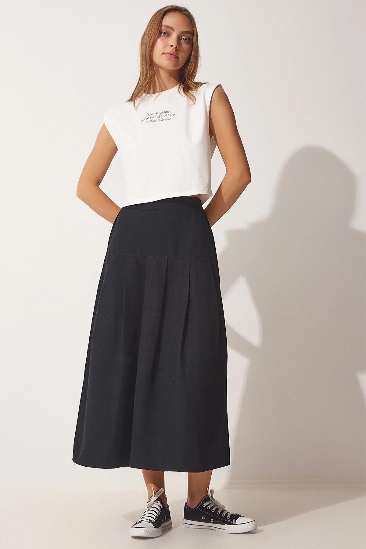 تنورة كتان أمامية مكشكشة