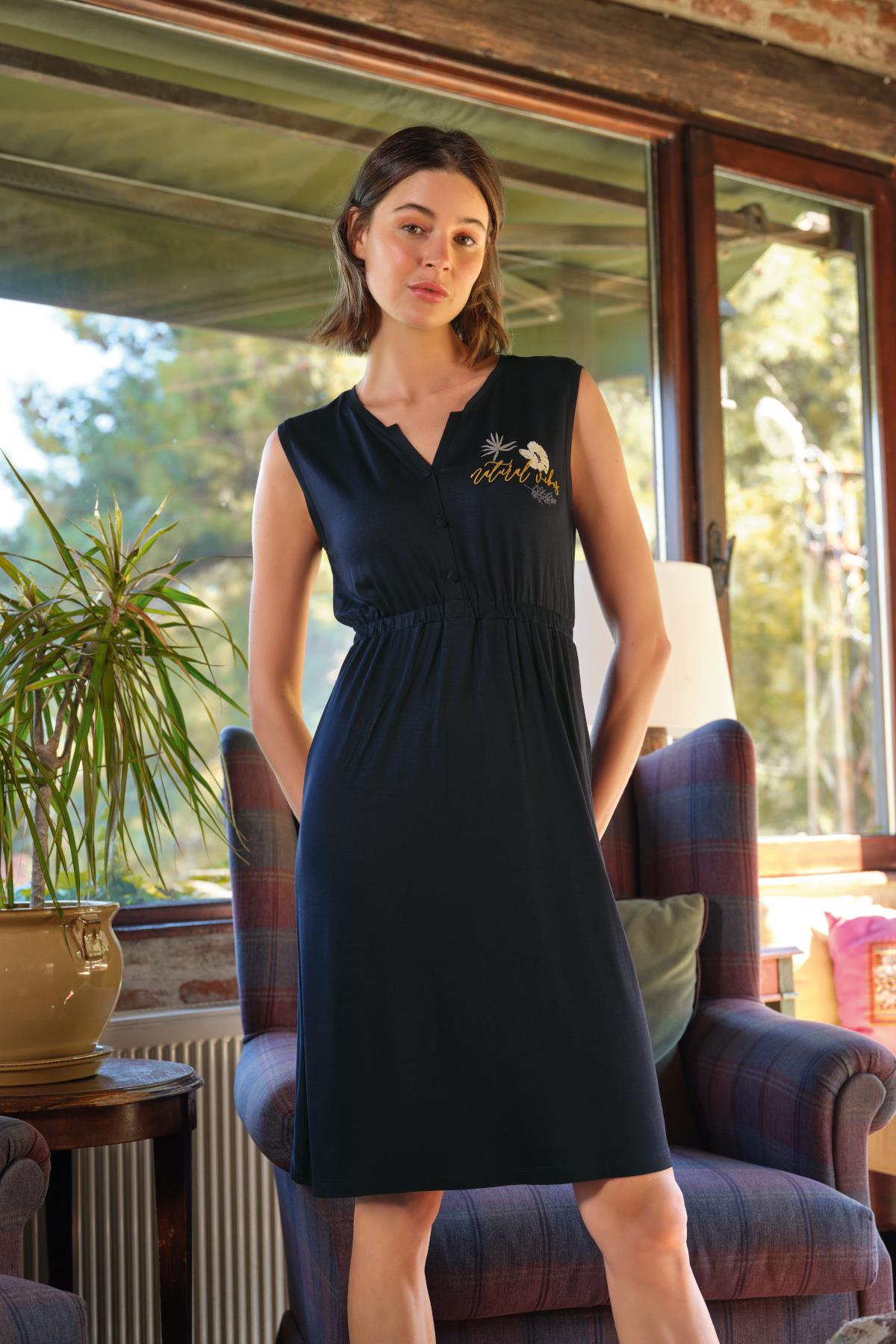 Çiçek ve Yaprak ile Yazı Baskılı 