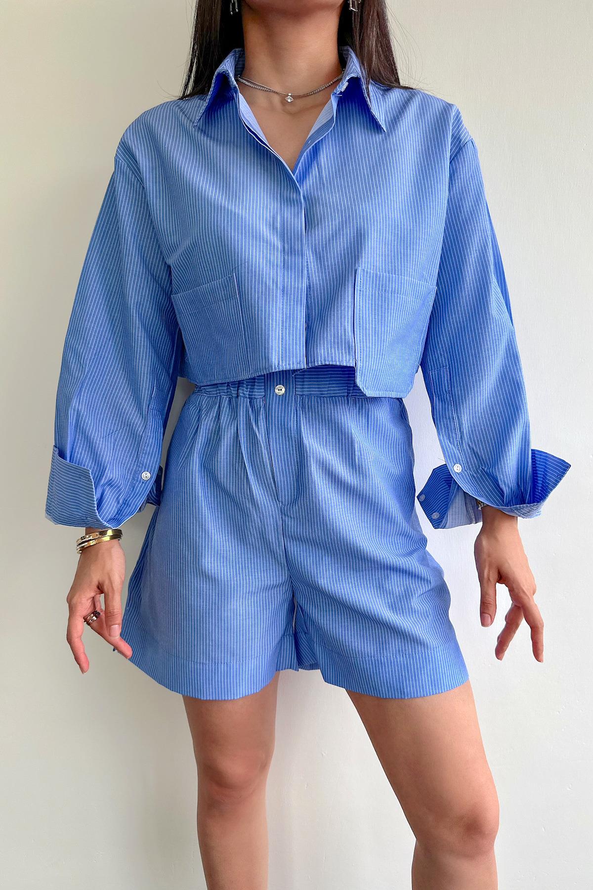 قميص قصير مخطط