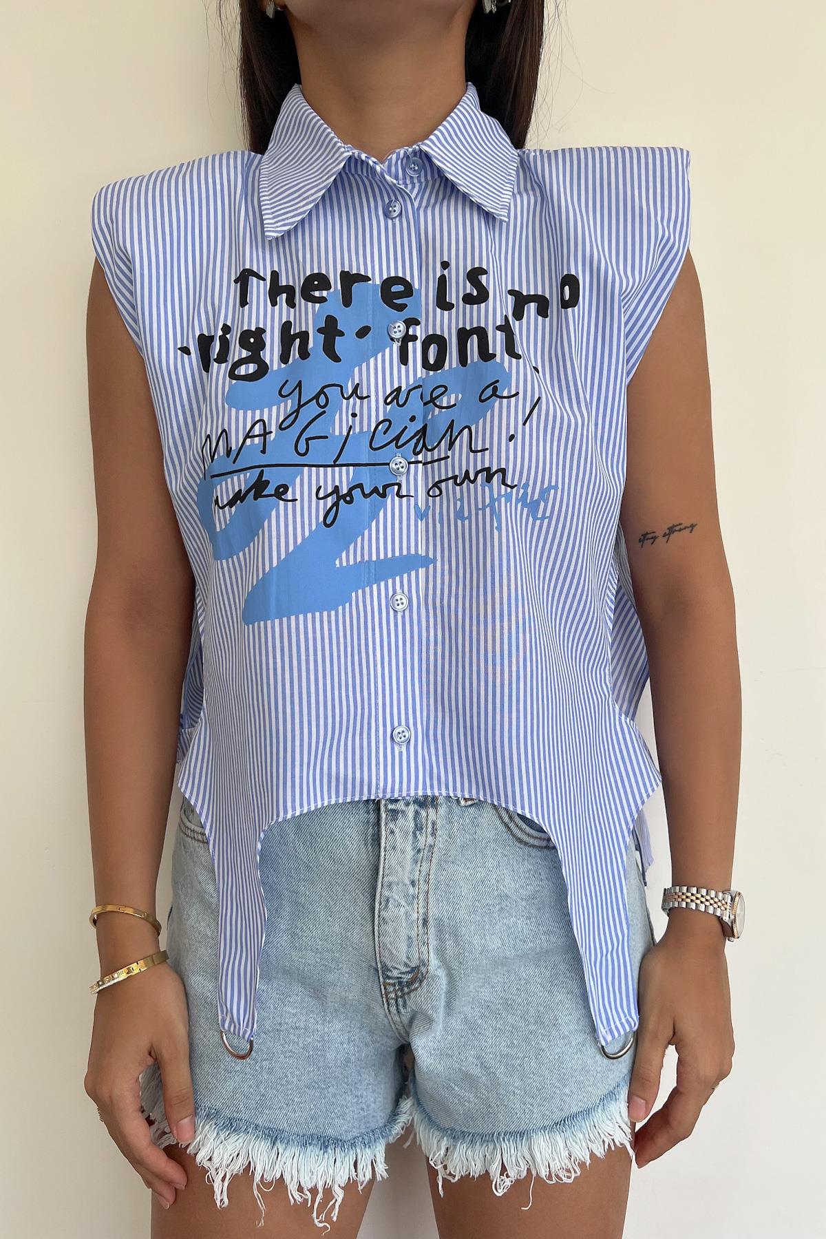 РУБАШКА С НУЛЕВЫМ РУКАВАМИ С ПРИНТОМ ПЕРЕДНИМ И УПЛОТНЕННЫМИ ПЛЕЧАМИ