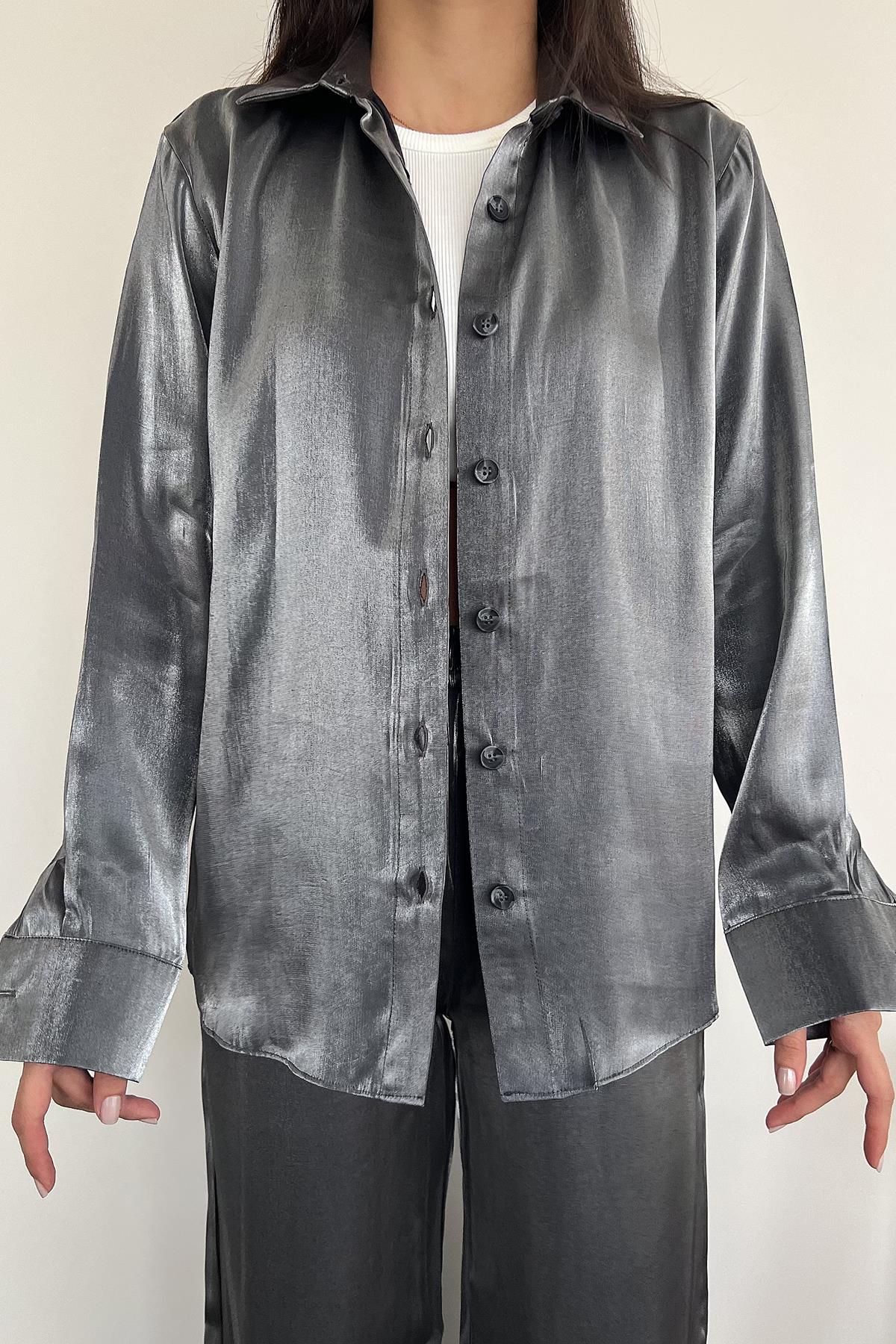 SATEN DÜĞMELİ GÖMLEK GRİ