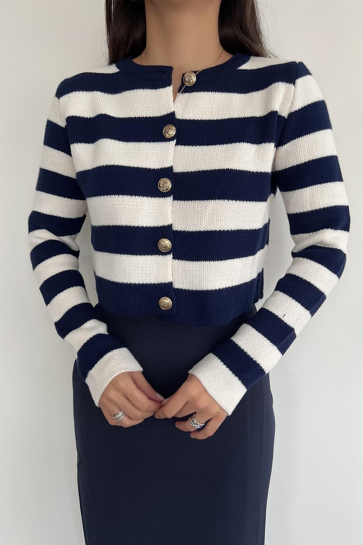 BİSİKLET YAKA ÇİZGİLİ TRİKO HIRKA LACİVERT-BEYAZ