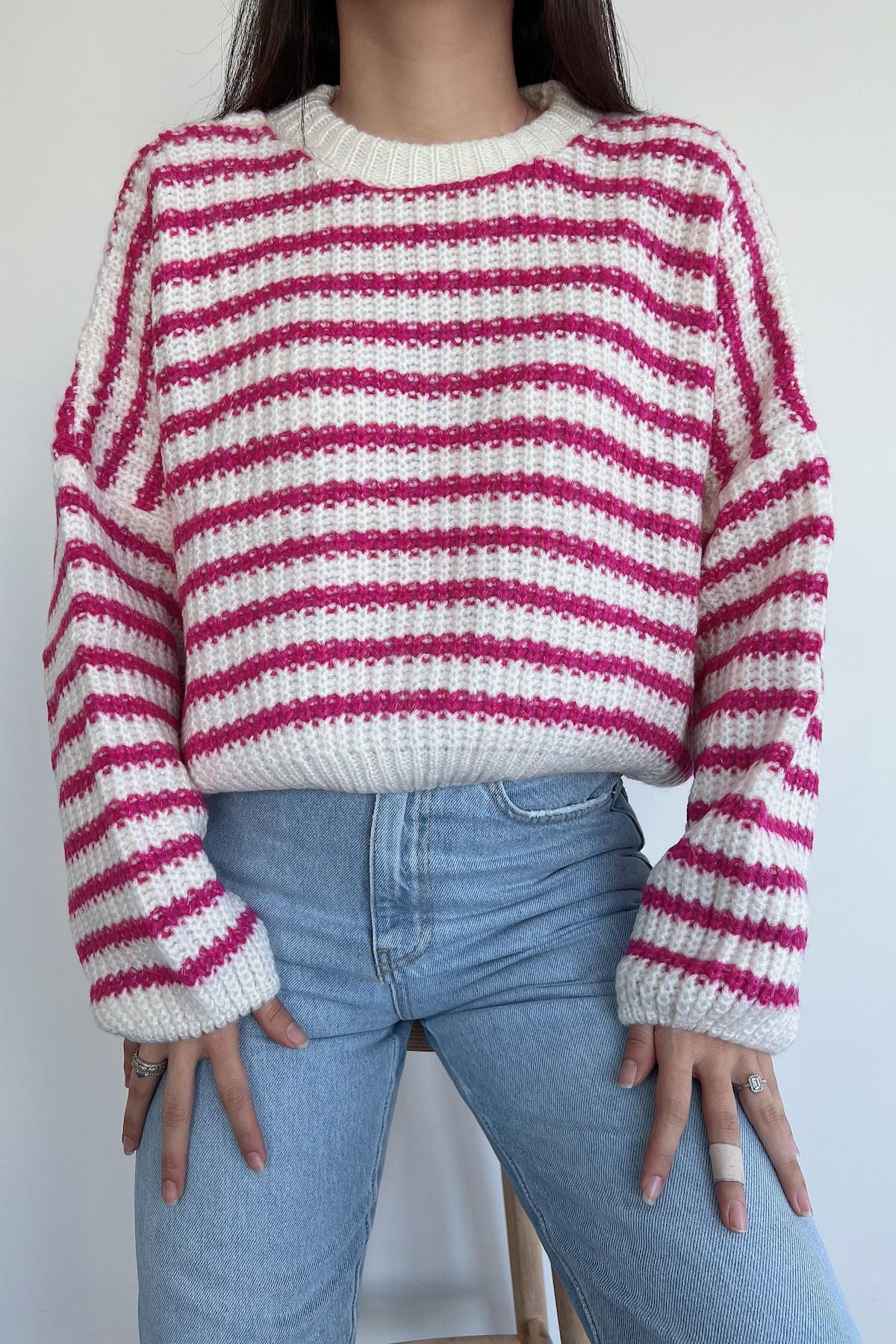 BİSİKLET YAKA OVERSİZE TRİKO KAZAK FUŞYA-EKRU