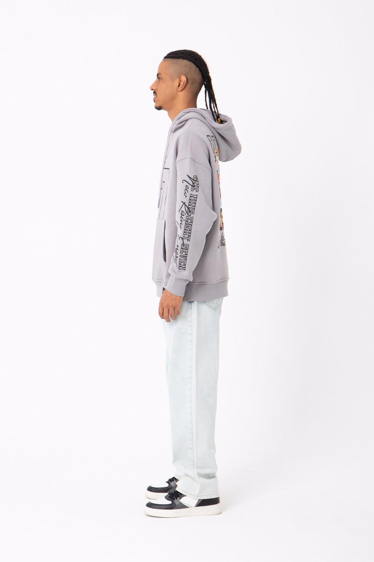 СТАРАЯ ШКОЛА С КАПЮШОНОМ