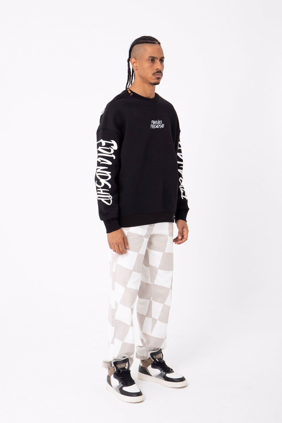 OLD-SCHOOL-SWEATSHIRT