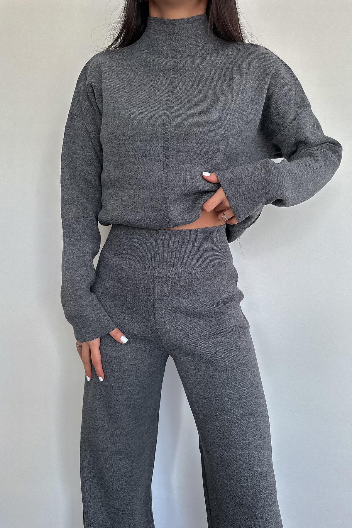 DİK YAKA TRİKO TAKIM ANTRASİT