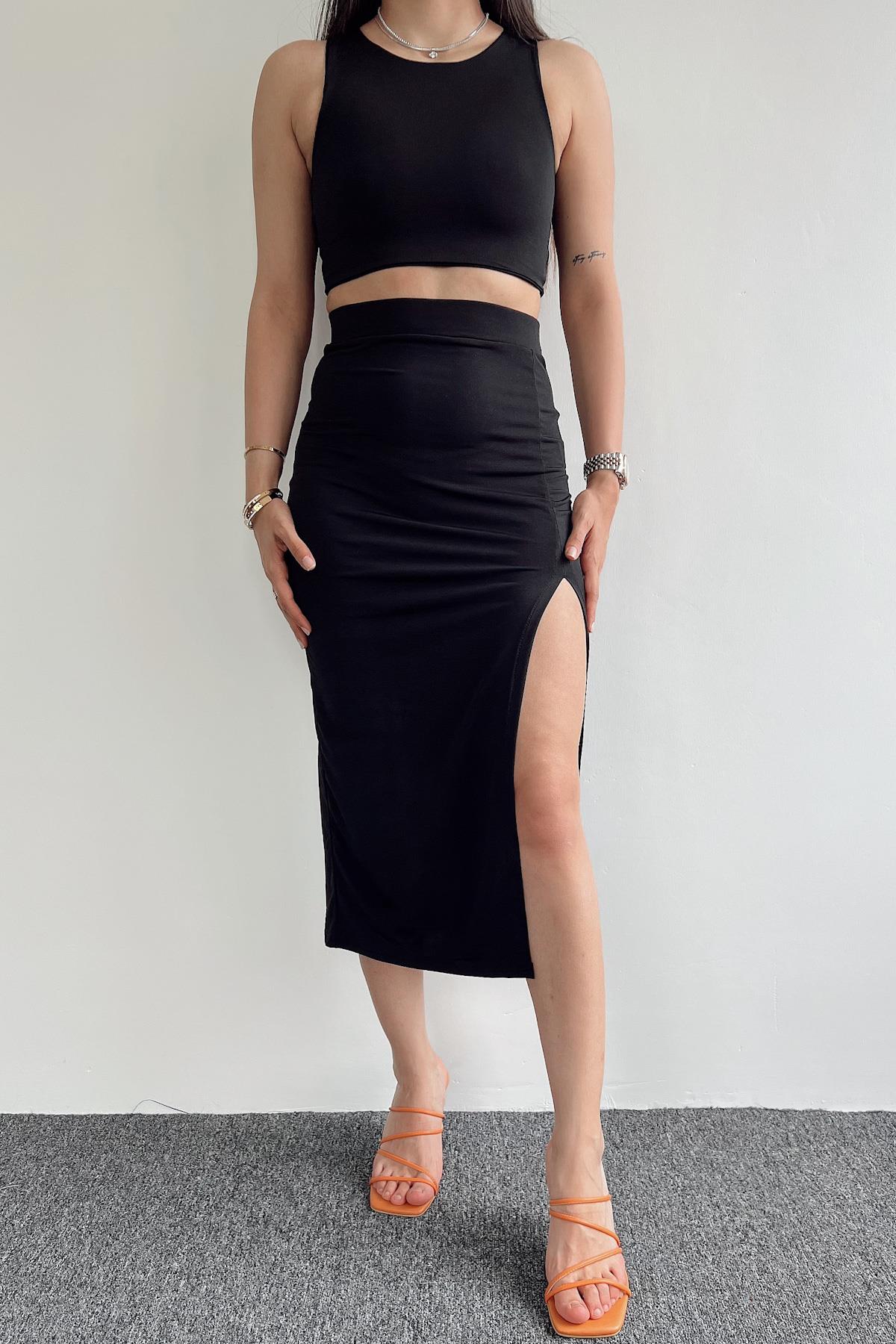 ÄRMELLOSER CROP-ROCK-ANZUG