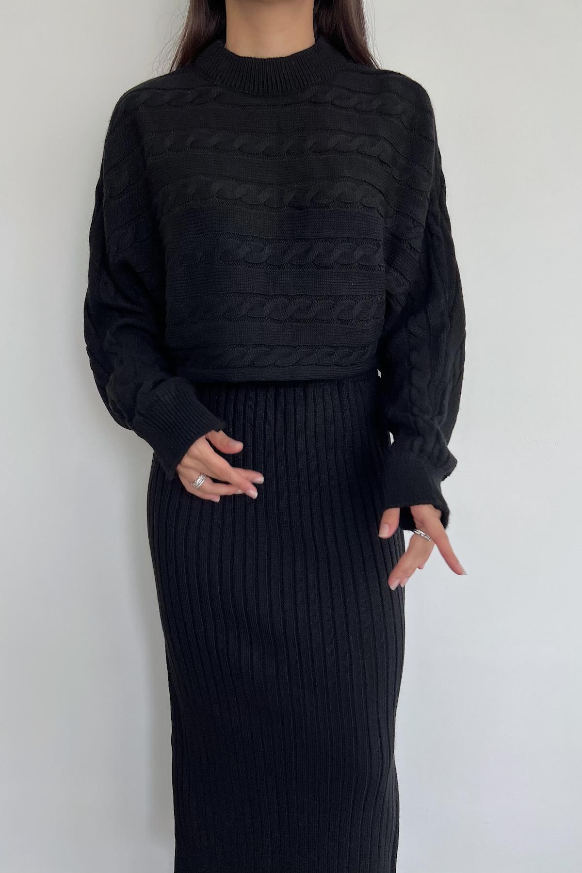 ТРИКОТАЖНЫЙ КОСТЮМ С ЮБКОЙ БАТ