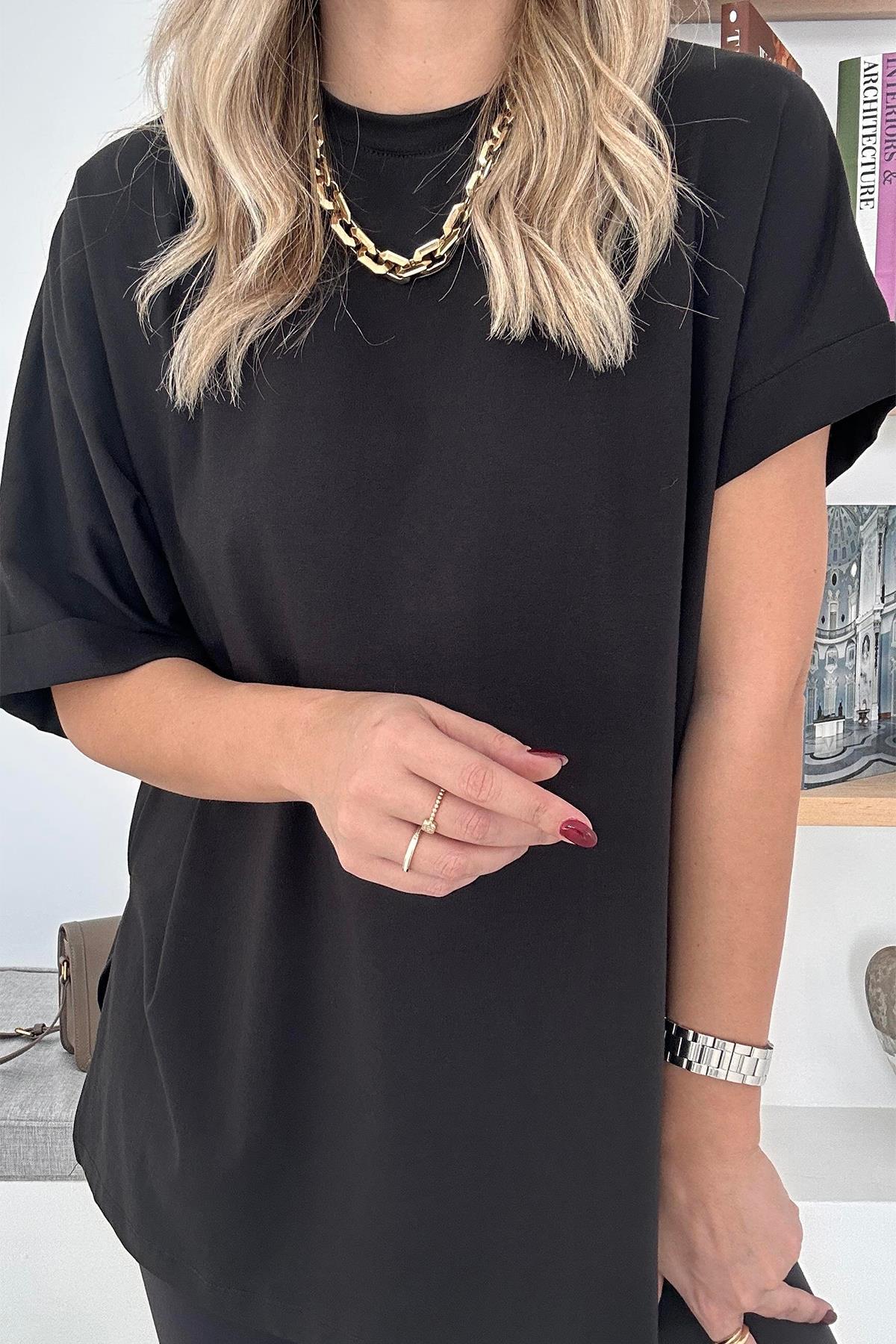 KOLU KATLAMALI OVERSİZE BİSİKLET YAKA TİŞÖRT SİYAH