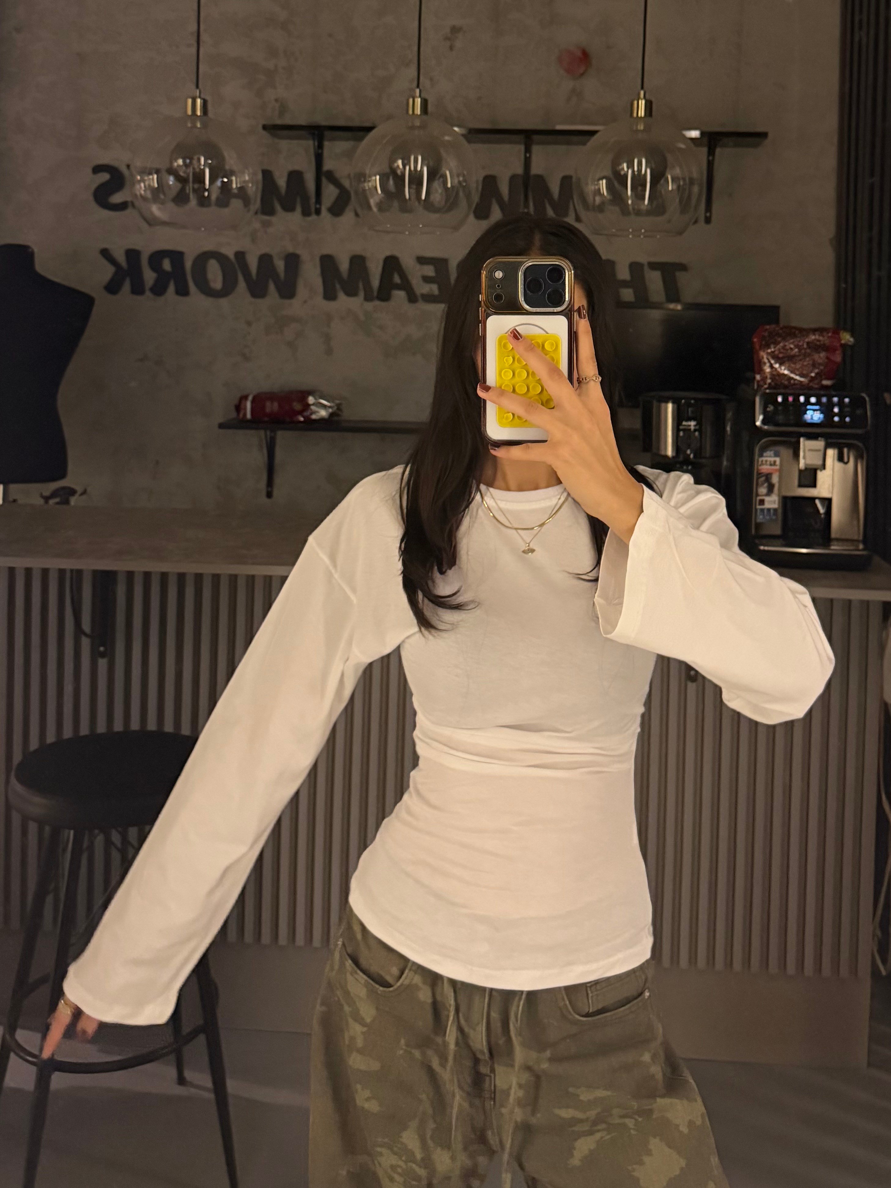BEYAZ PAMUKLU TAM BOY BÜZGÜLÜ BODY
