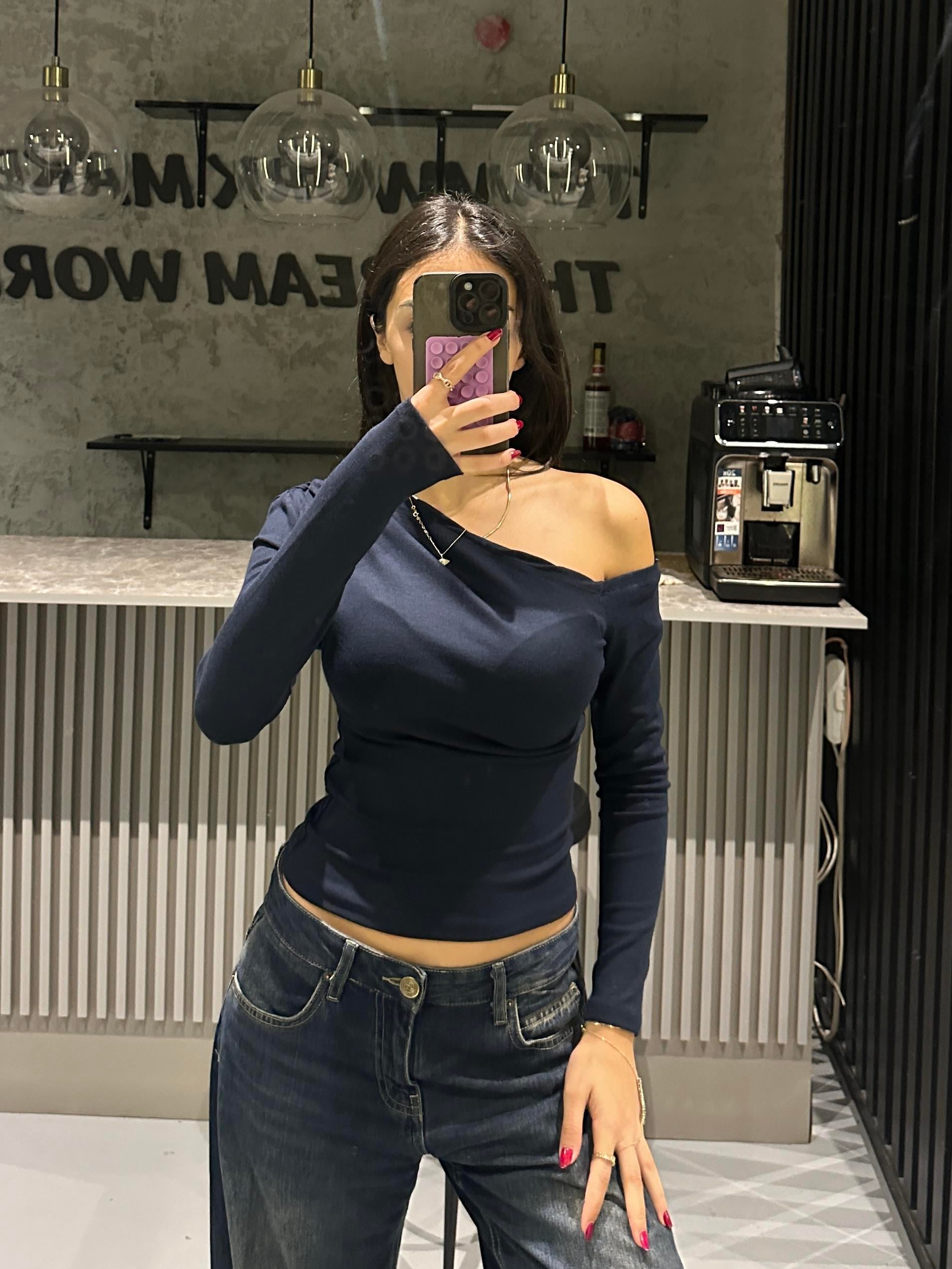 BÜZGÜLÜ DÜŞÜK OMUZ BOL BODY