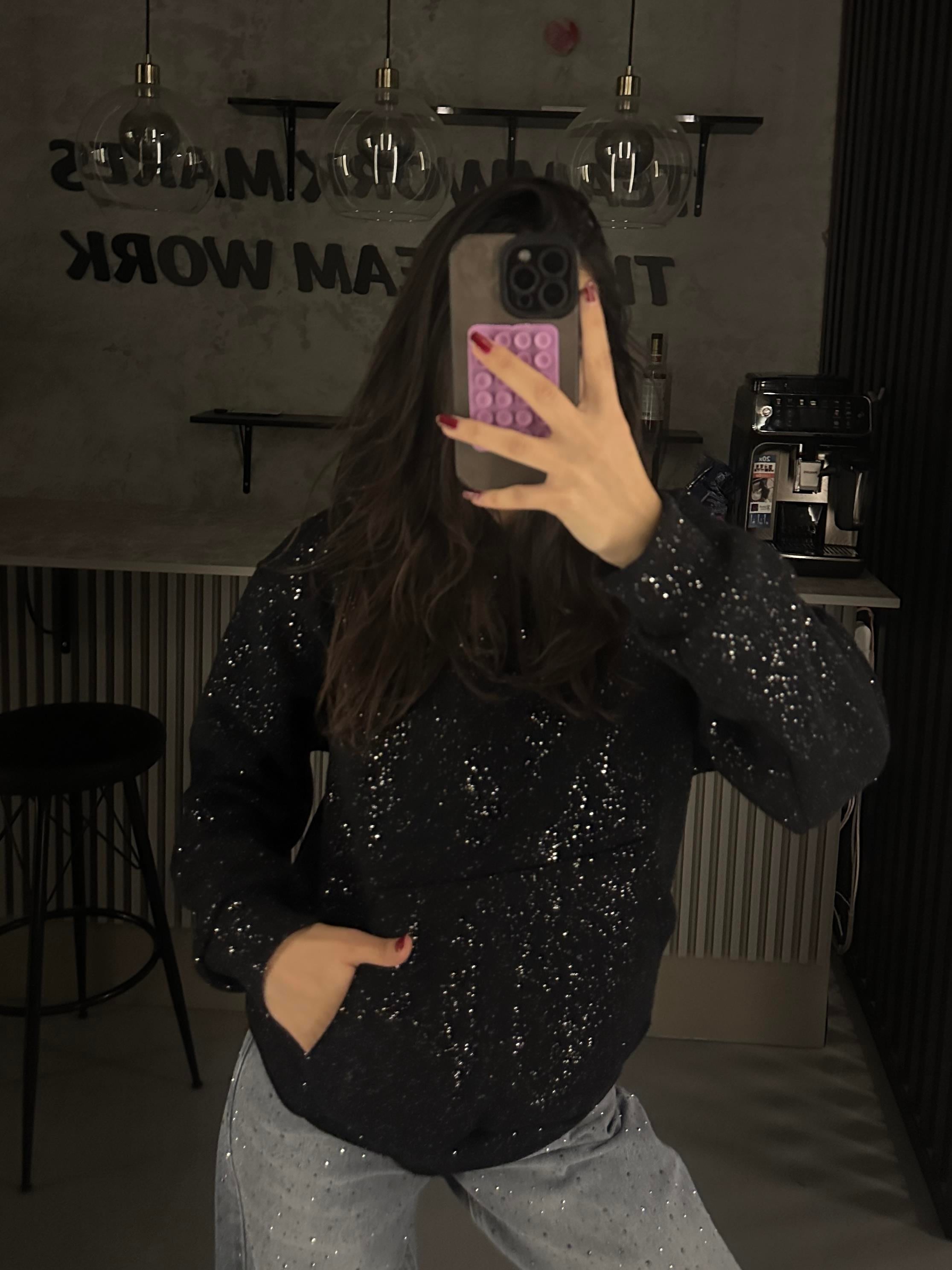 FULL SİMLİ SİYAH SWEATSHİRT