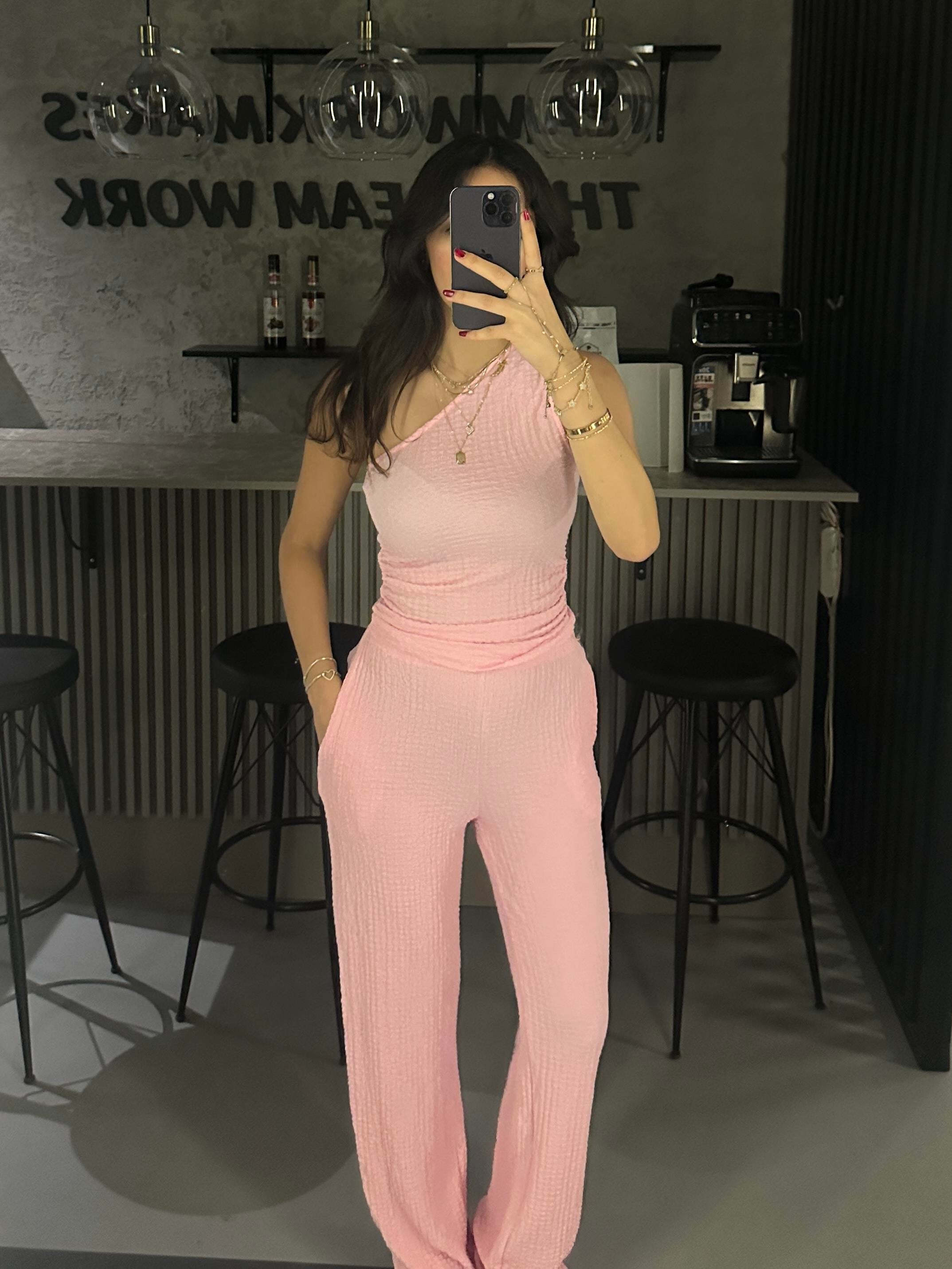 PEMBE TEK KOL BLUZ PANTOLON  TAKIM
