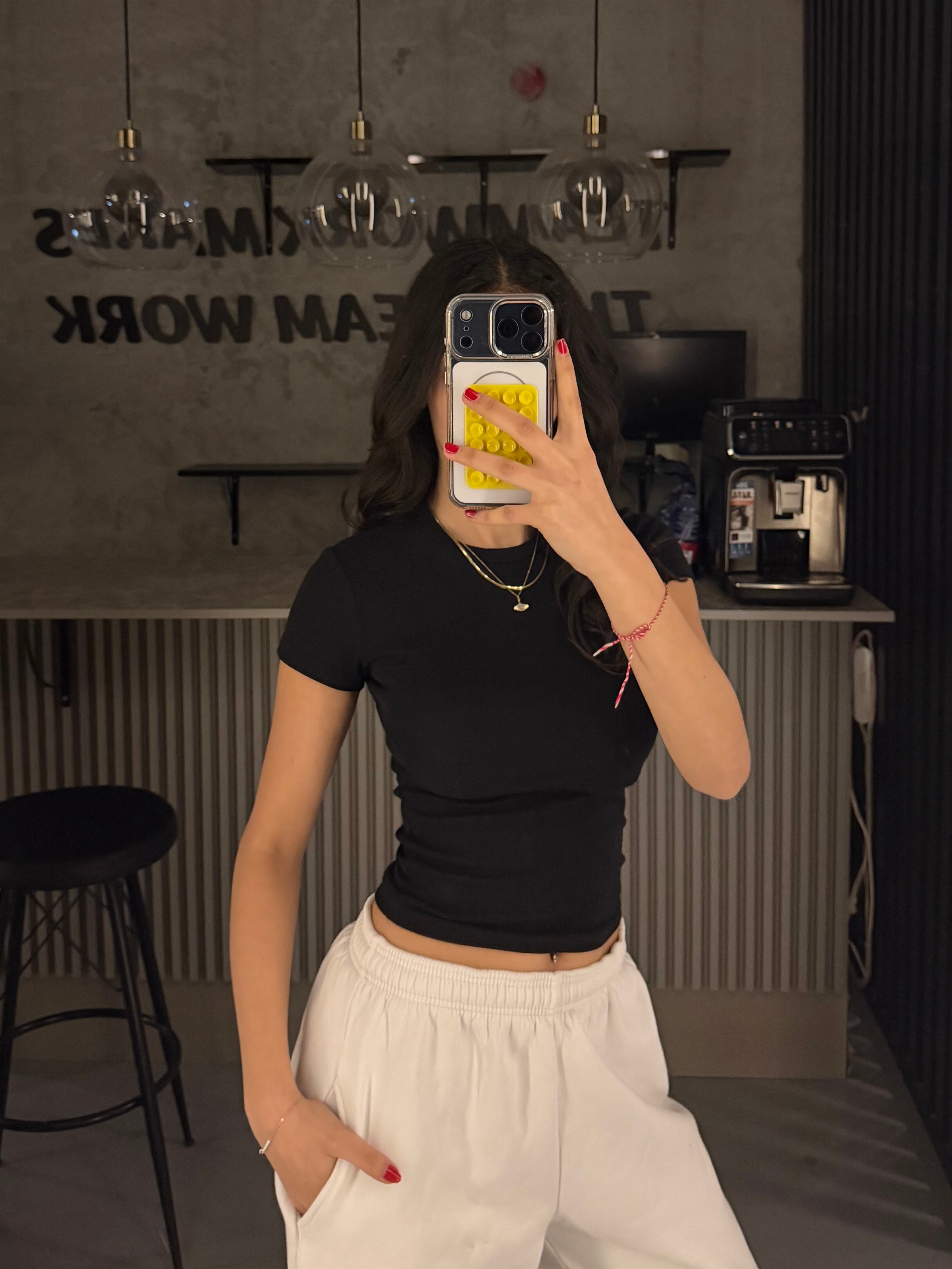 SİYAH KISA KOLLU BODY