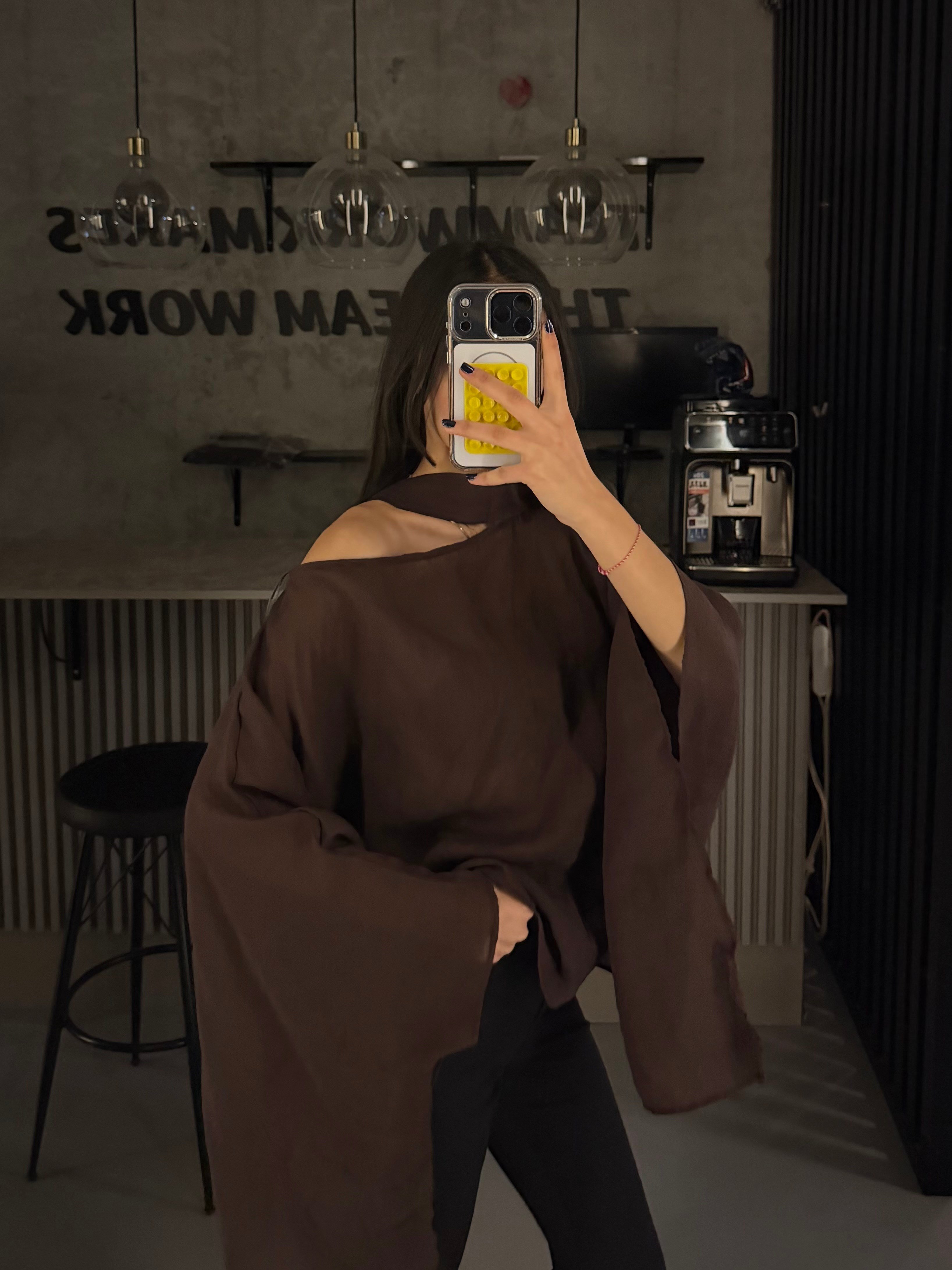 TRANSPARAN KUŞAKLI KAHVE BLUZ