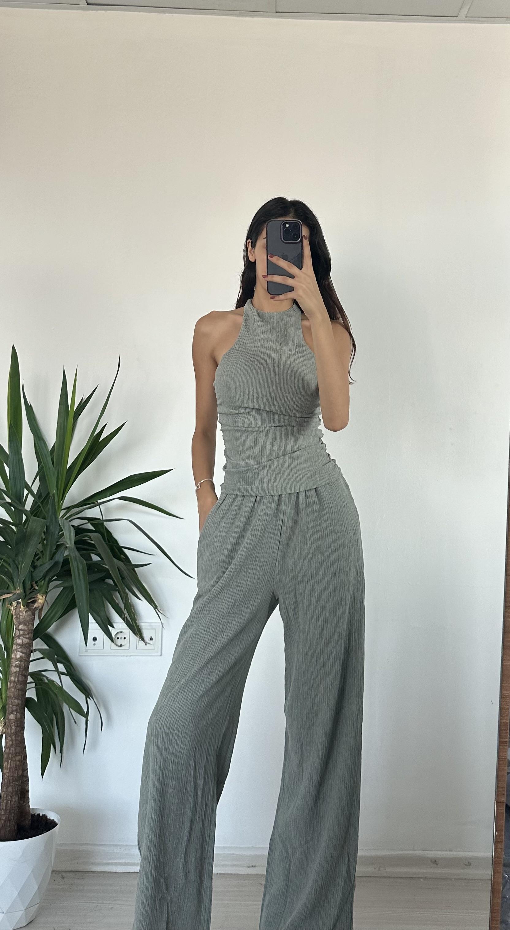 ZARA YEŞİL SIRT DETAY TAKIM