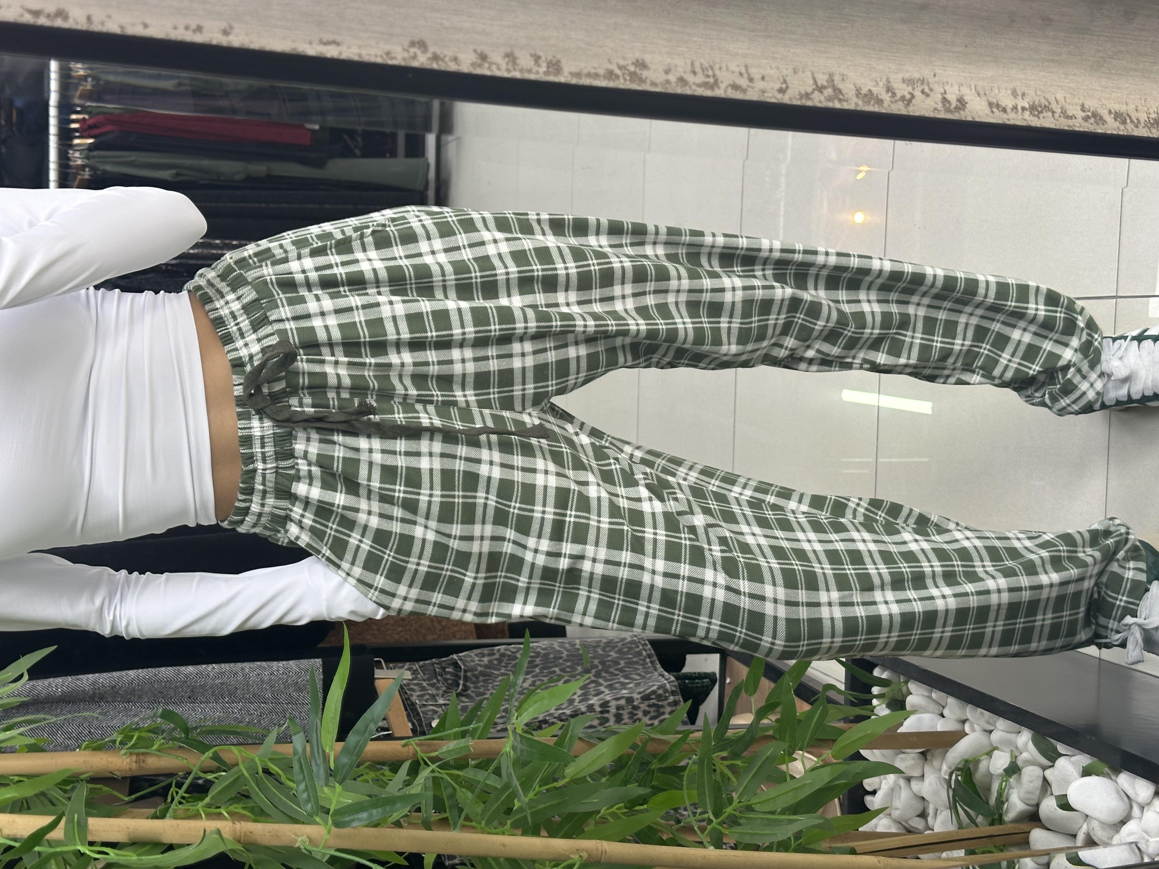  YEŞİLİ KARELİ SÜET PAMUKLU PİJAMA