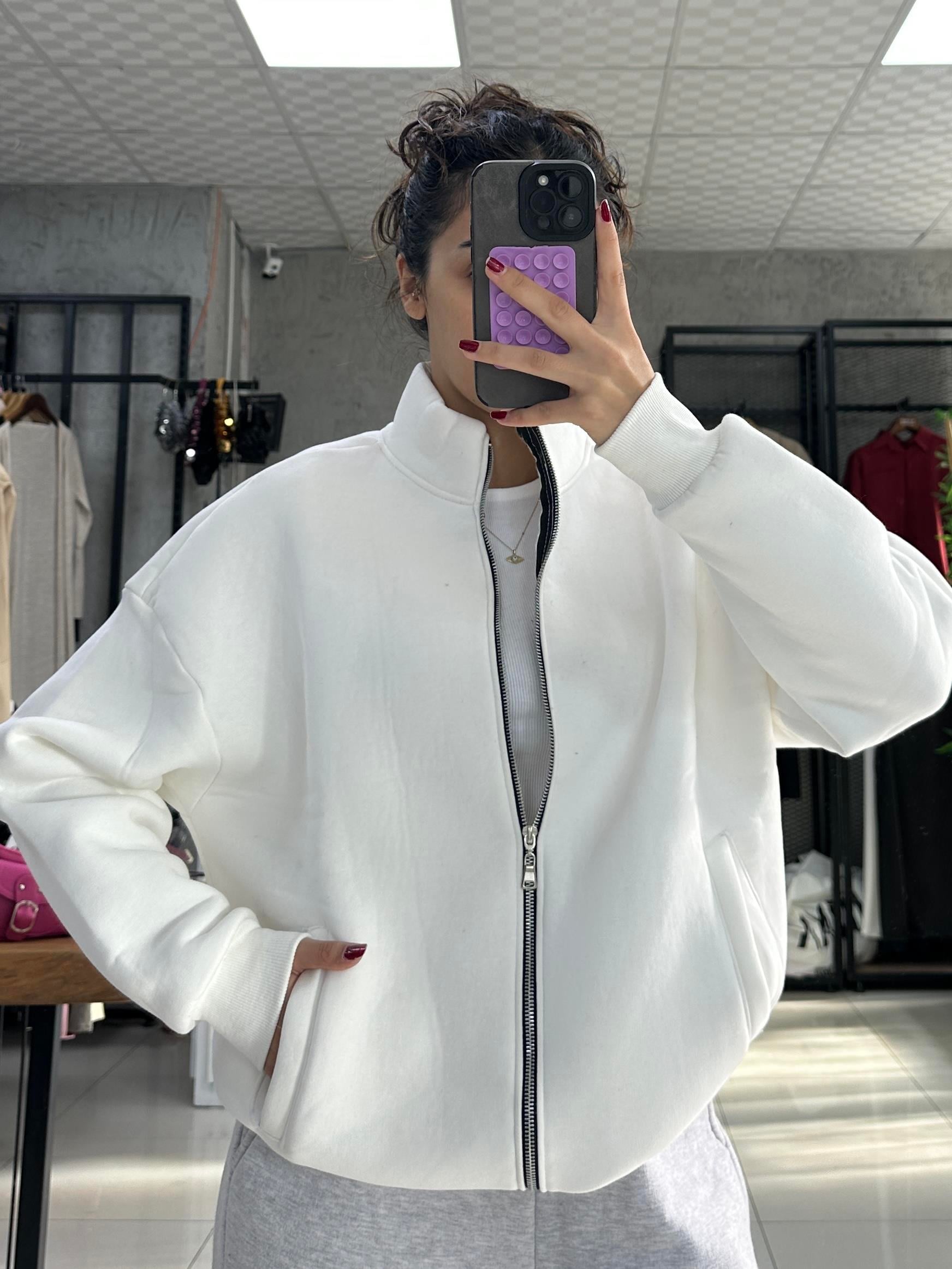 3 İPLİK BEYAZ DİK YAKA FERMUARLI SWEATSHIRT