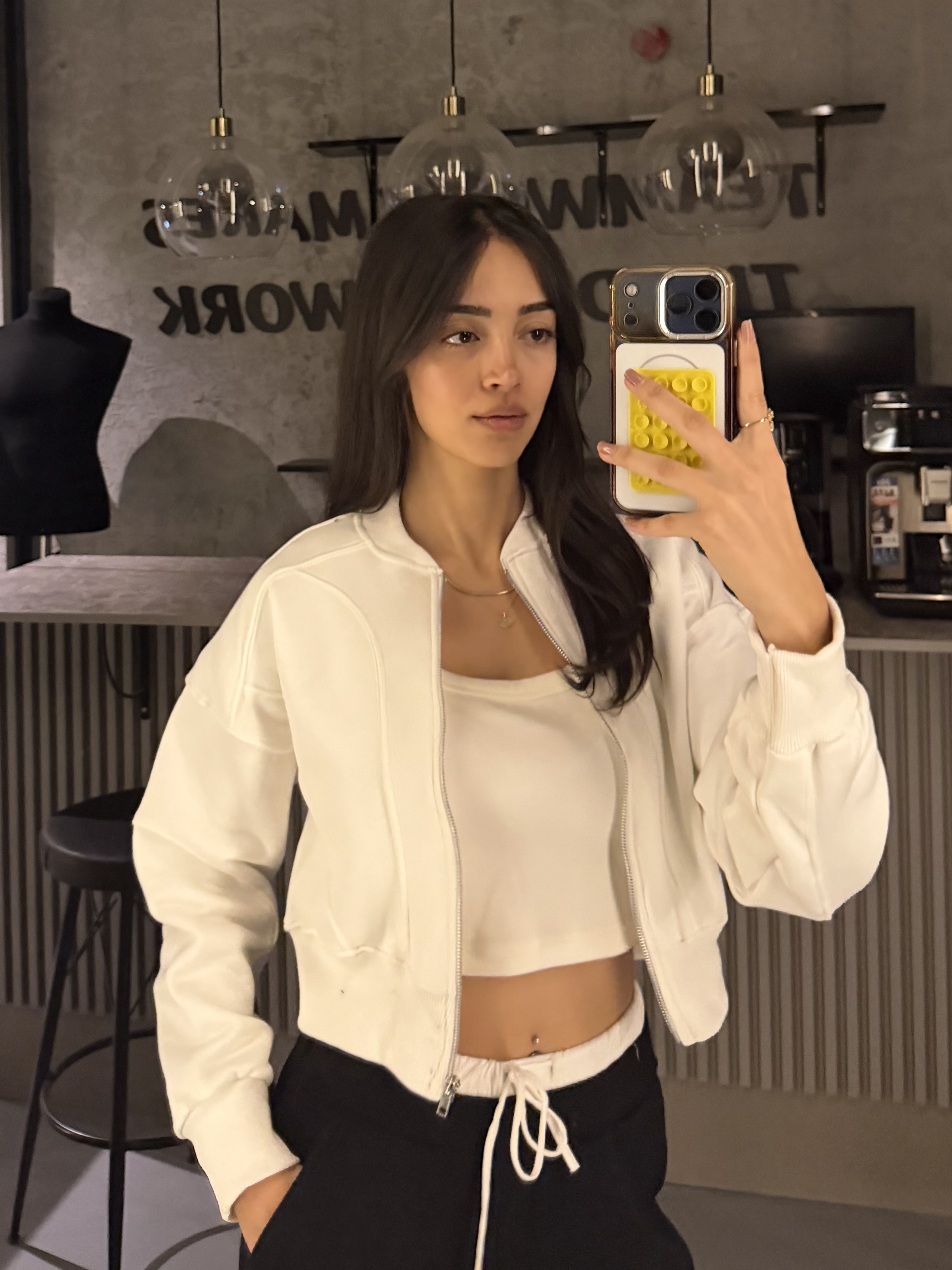 BEYAZ CROP SWEATER
