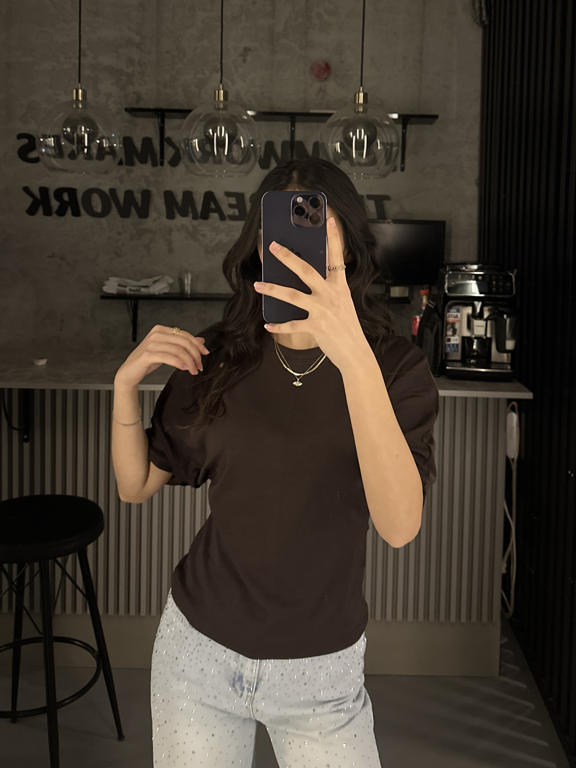 KAHVE BEL DETAY KISA KOLLU BLUZ