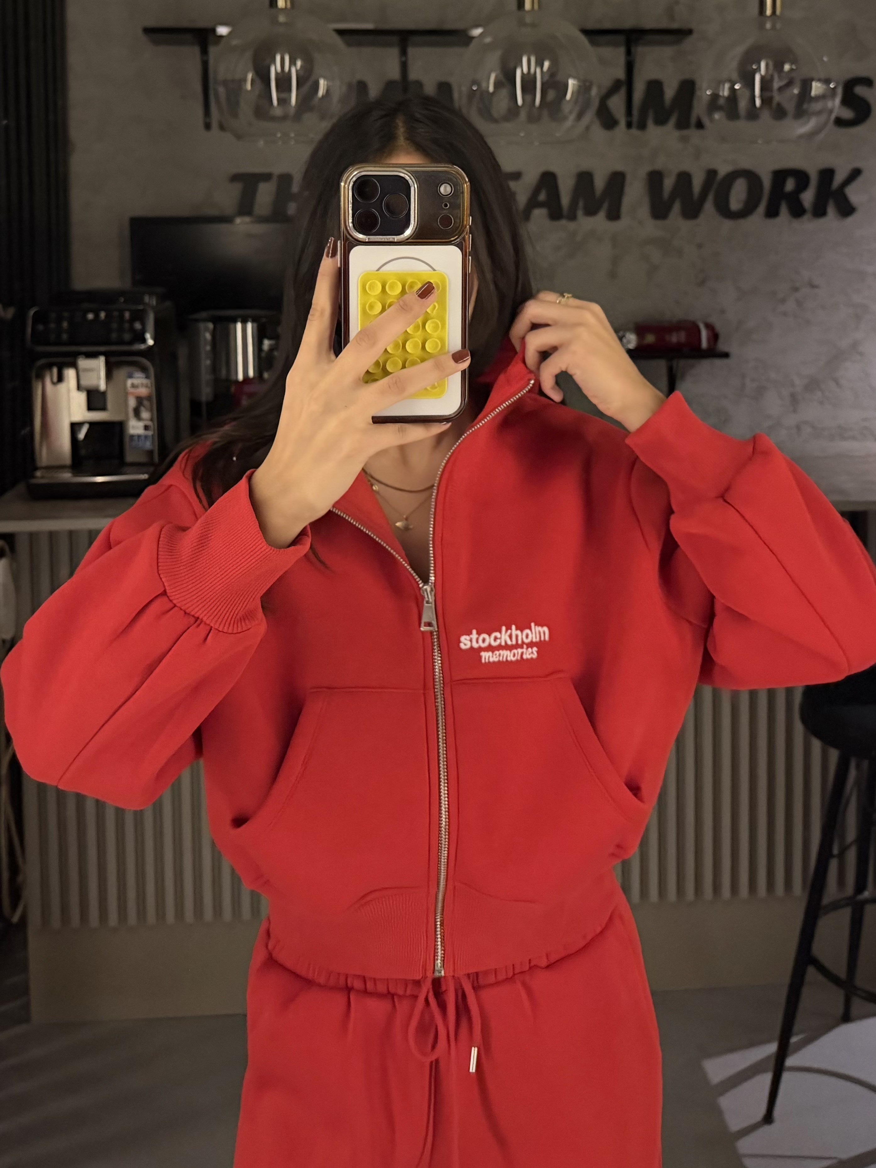 KIRMIZI STOCKHOLM SWEAT