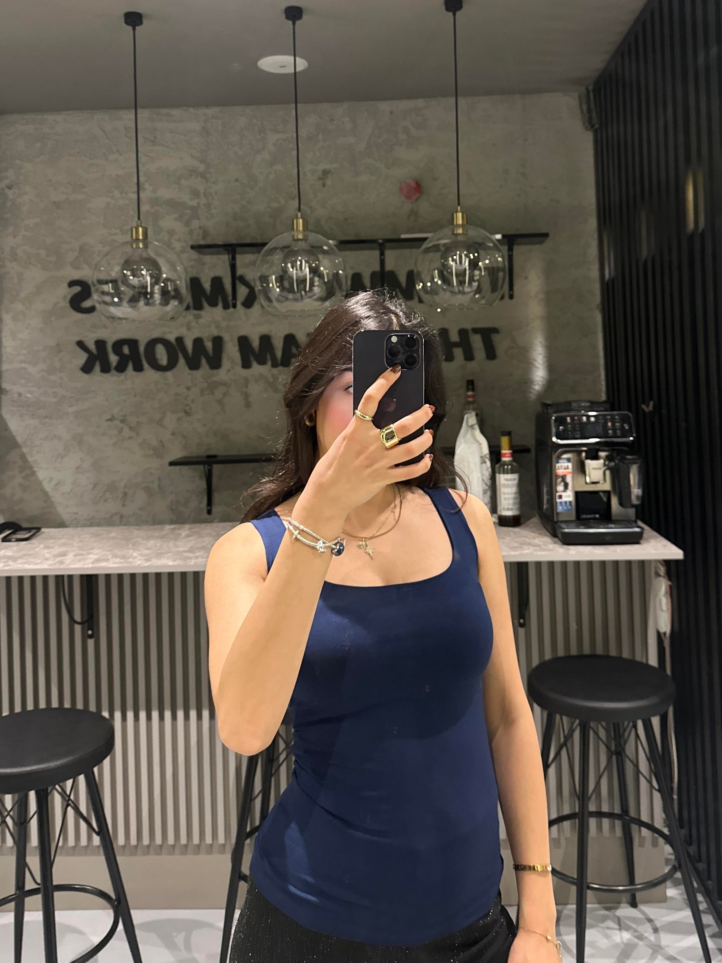 LACİVERT KARE AKA BODY